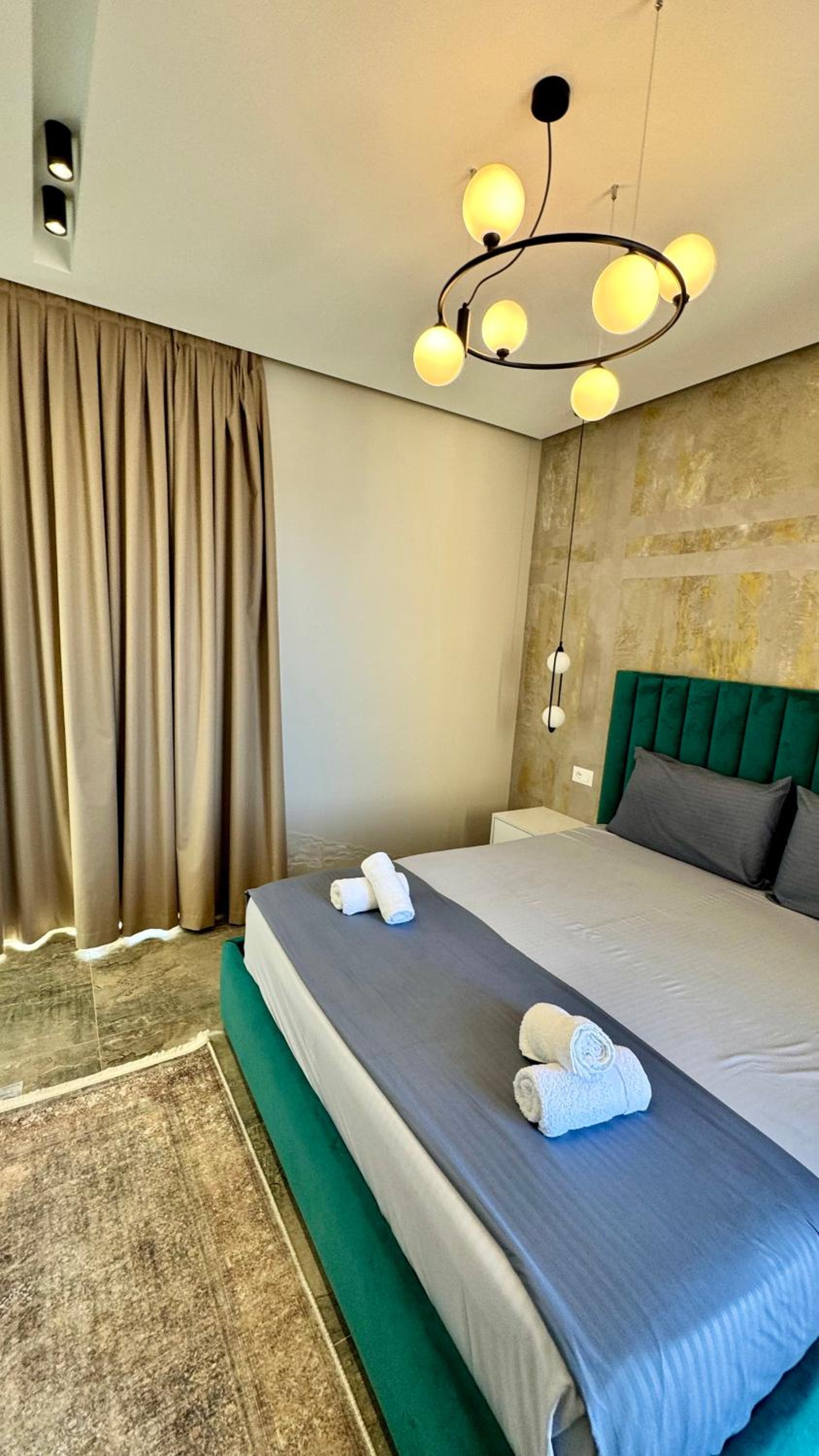 Heaven Apartment Drimades Olea Residence