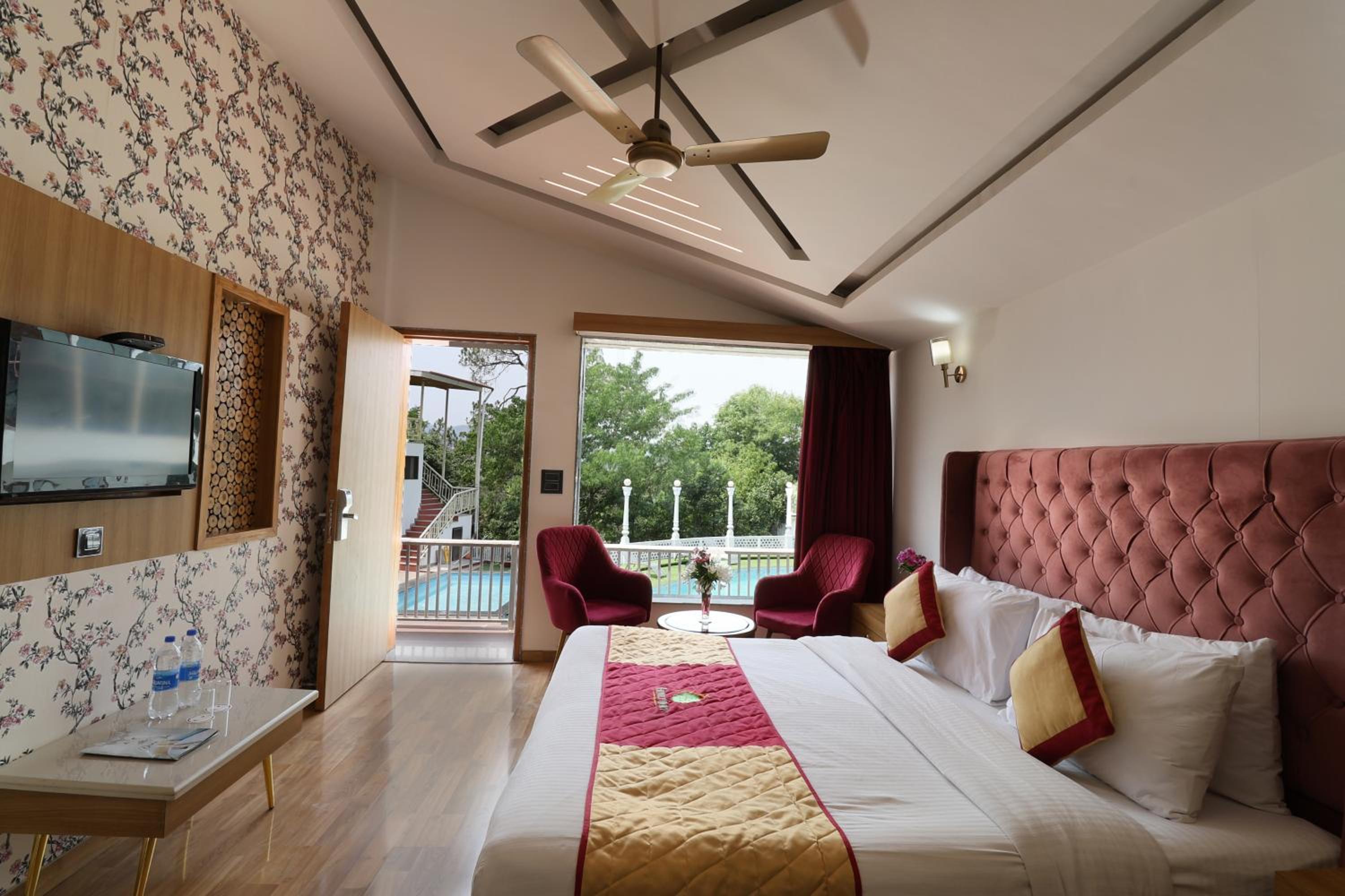 Hunky Dory Resort and spa