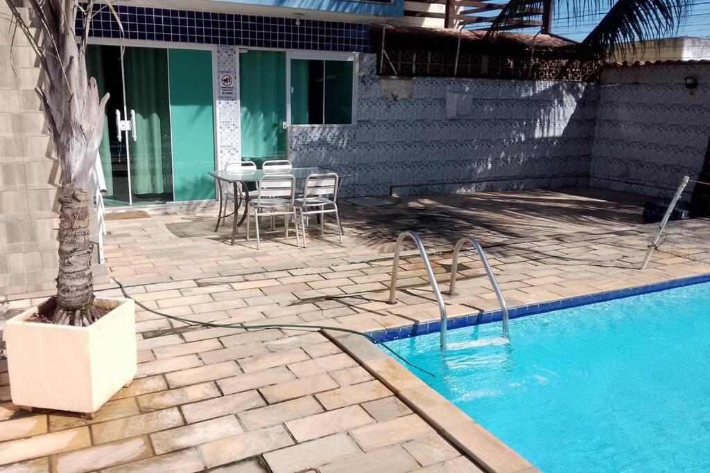 Casa Privativa, com Piscina e Disponível para o Carnaval