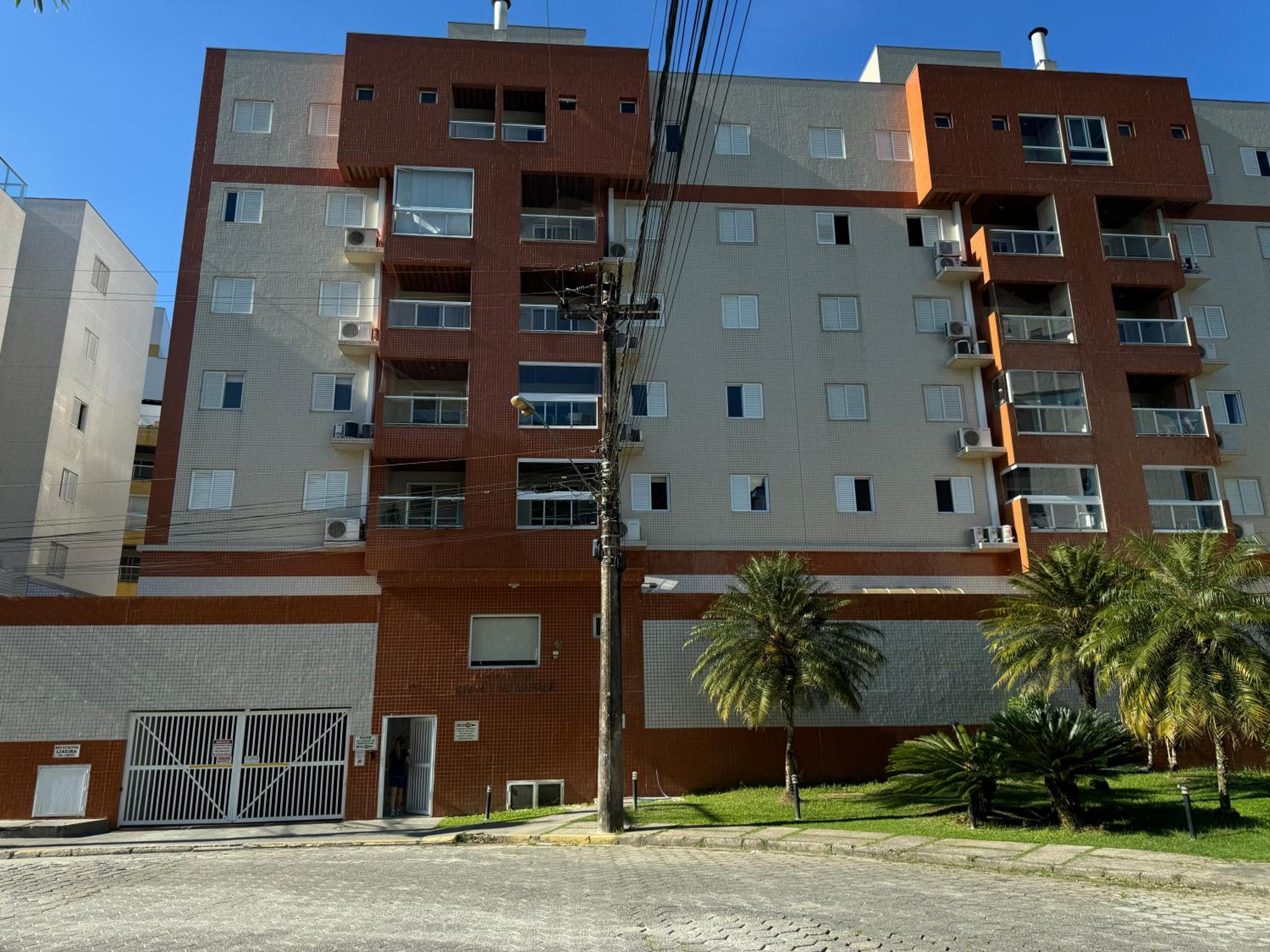 APARTAMENTO ACONCHEGANTE - Na PRAIA GRANDE view 3