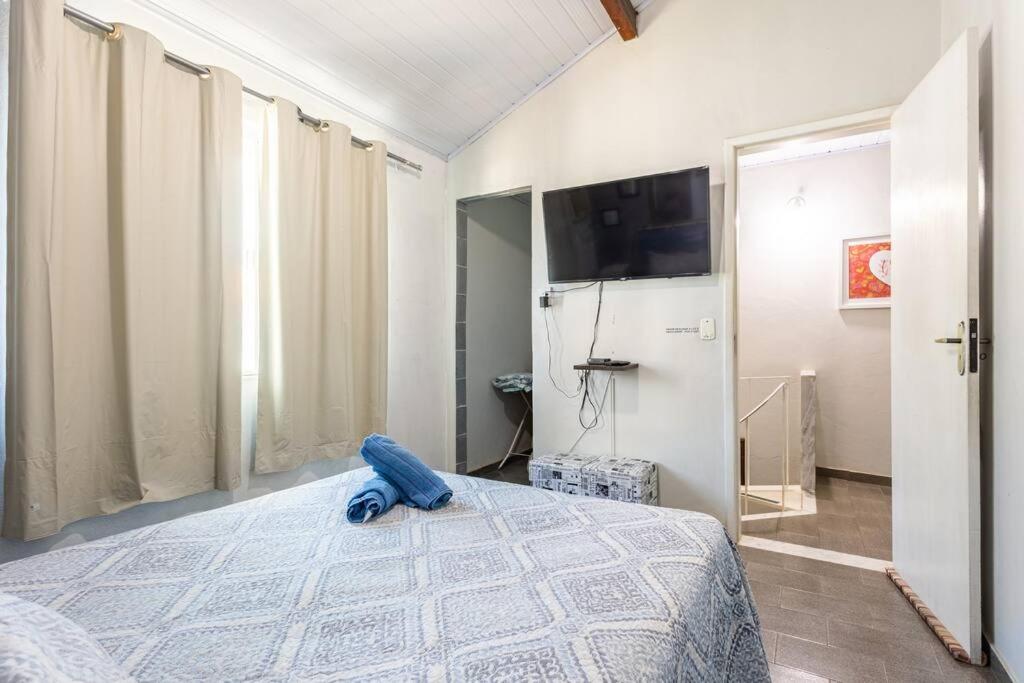Casa Privativa, com Piscina e Disponível para o Carnaval
