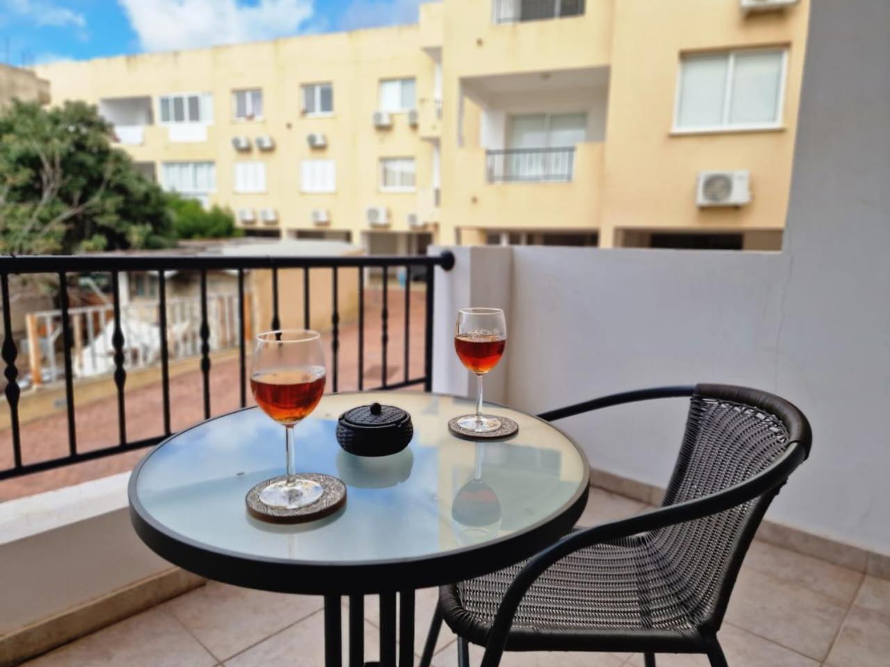 Peyia Cottages, 2 bed apartment