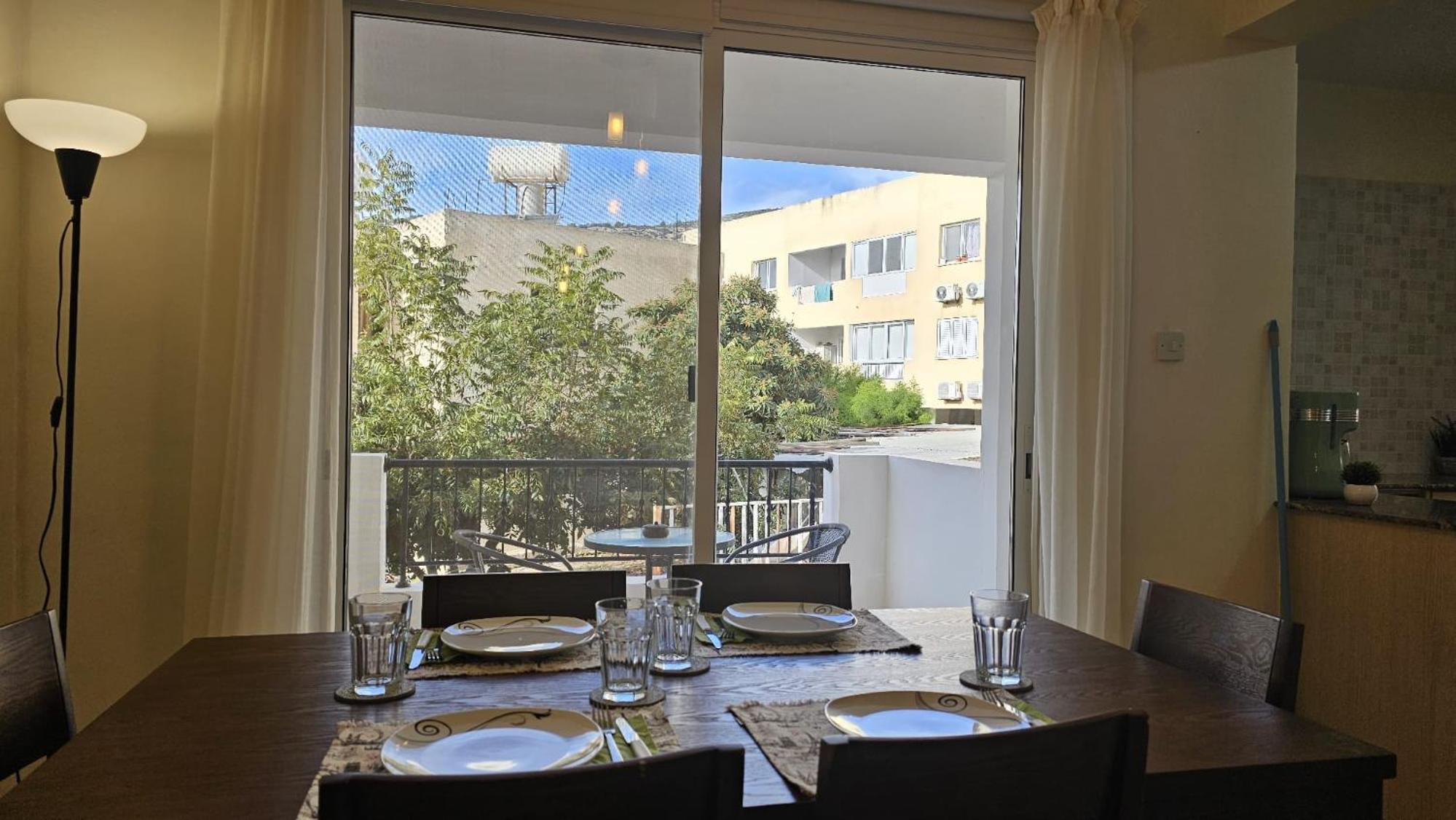 Peyia Cottages, 2 bed apartment