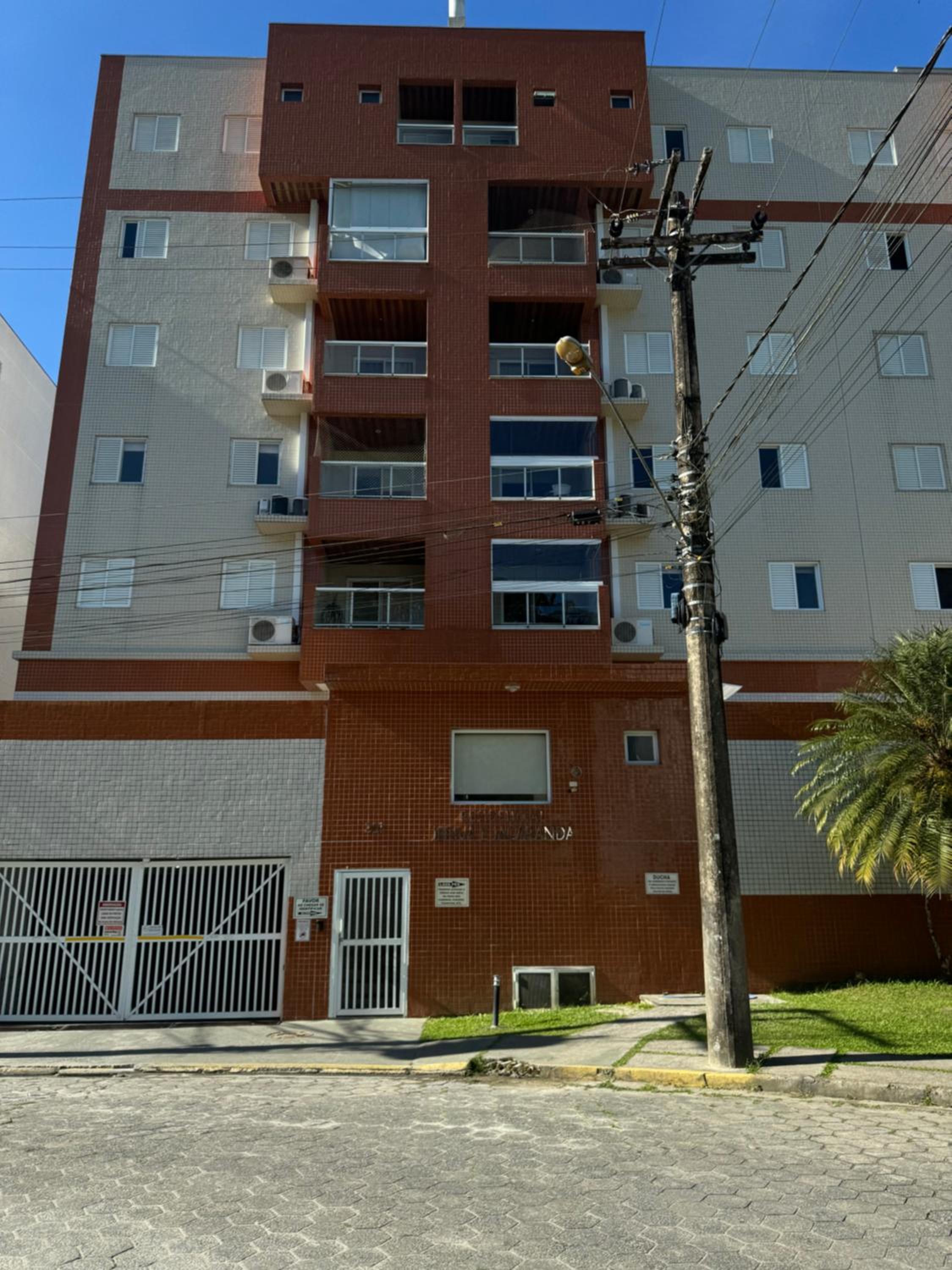 Hotel APARTAMENTO ACONCHEGANTE - Na PRAIA GRANDE - Image 1