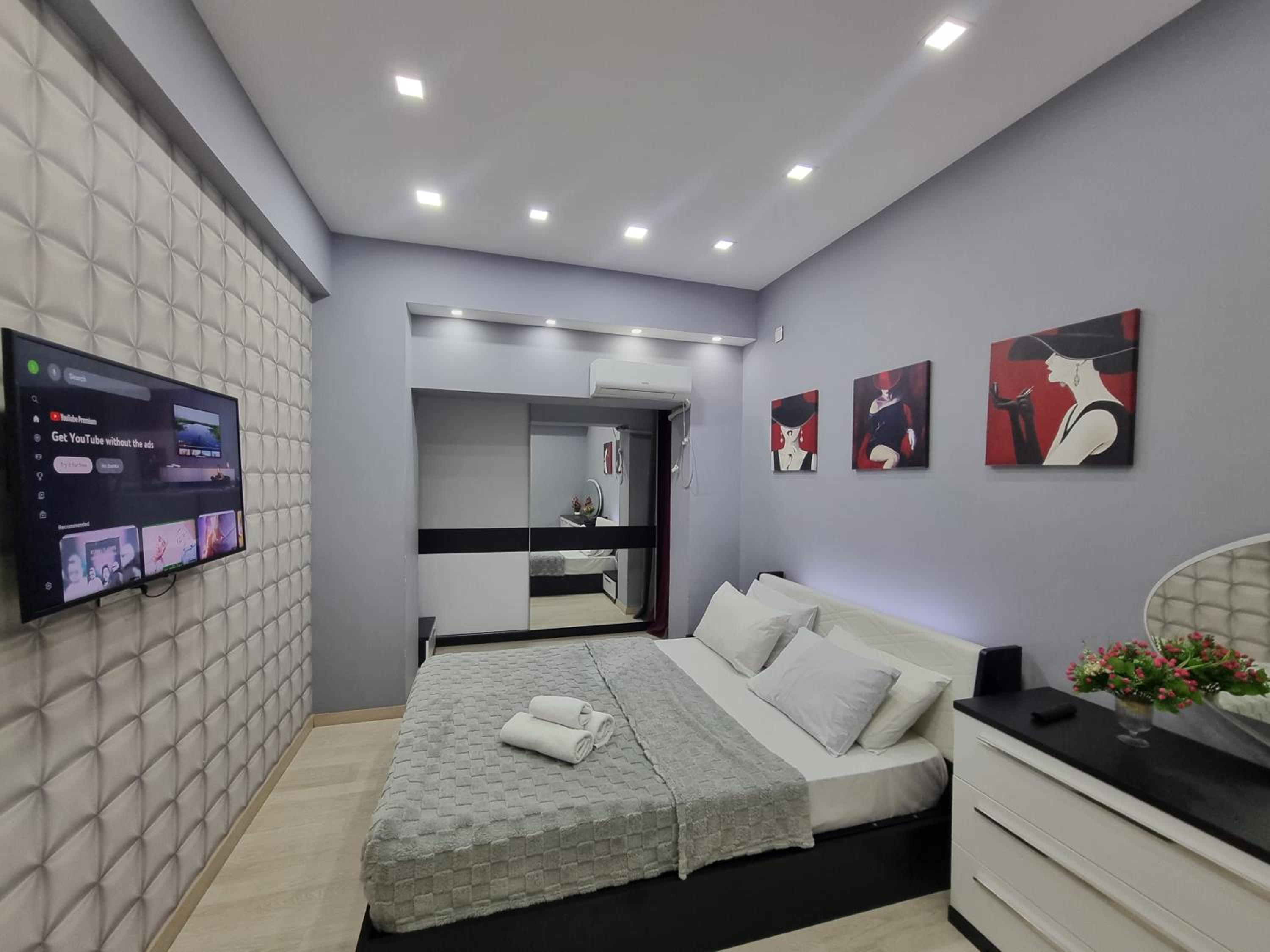 Nizami Mall apartment