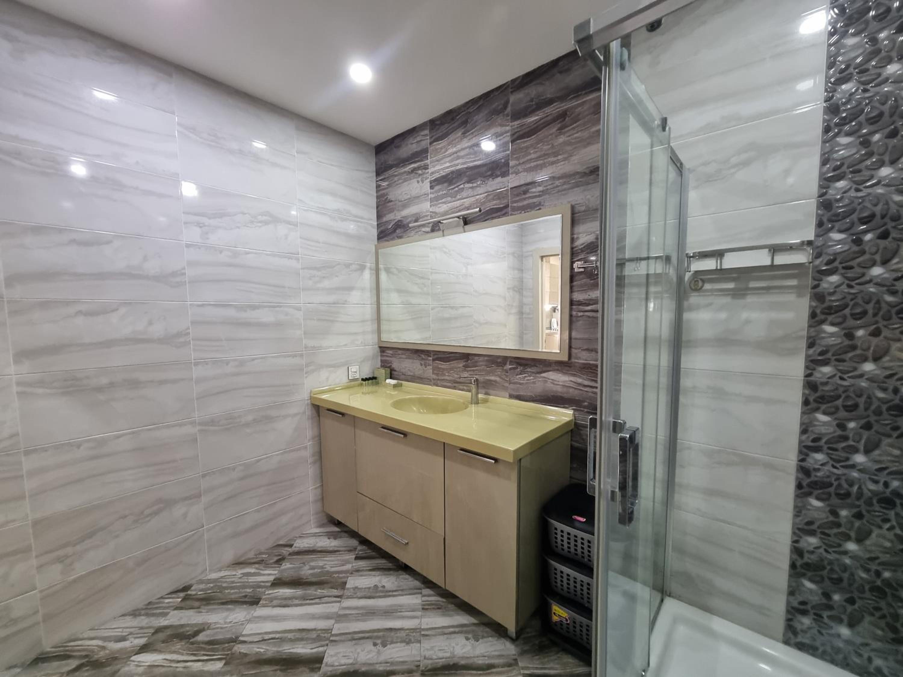 Nizami Mall apartment