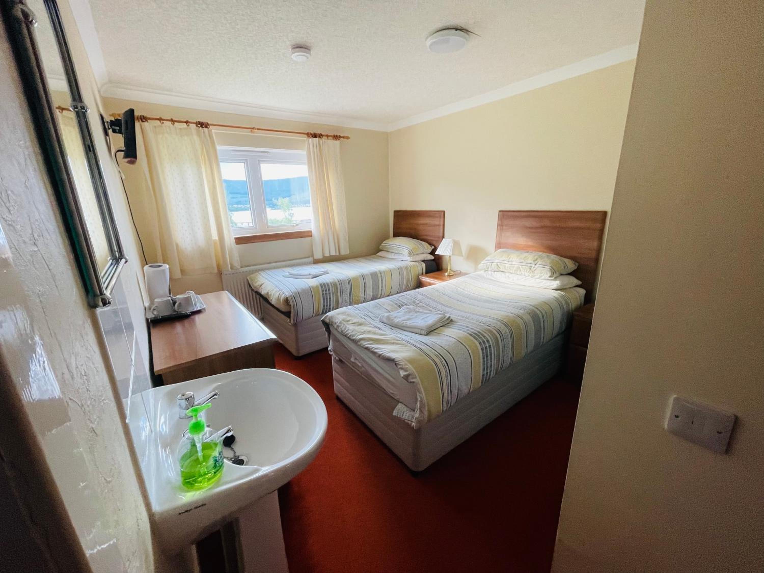 Aldourie Guest House