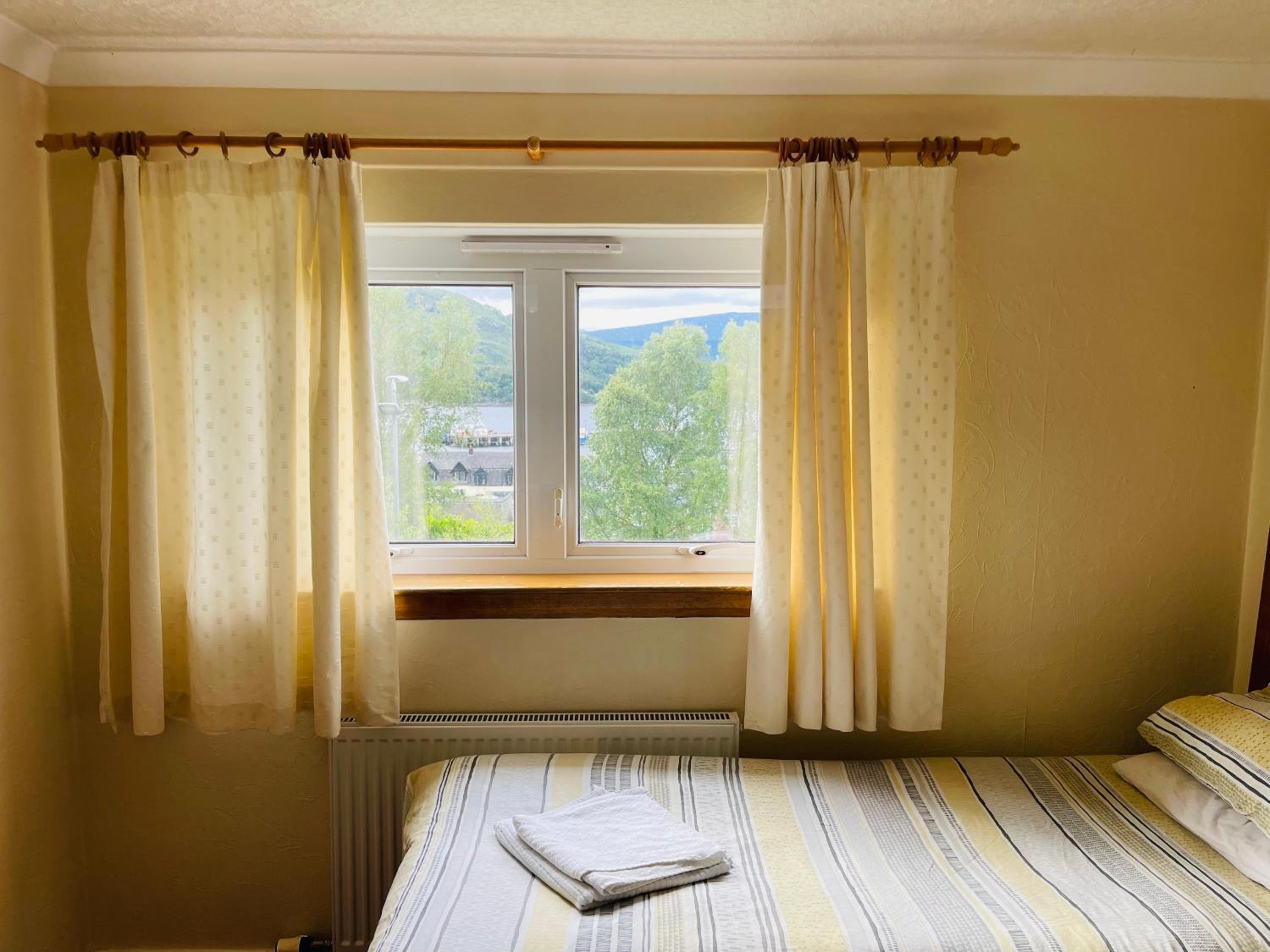Aldourie Guest House