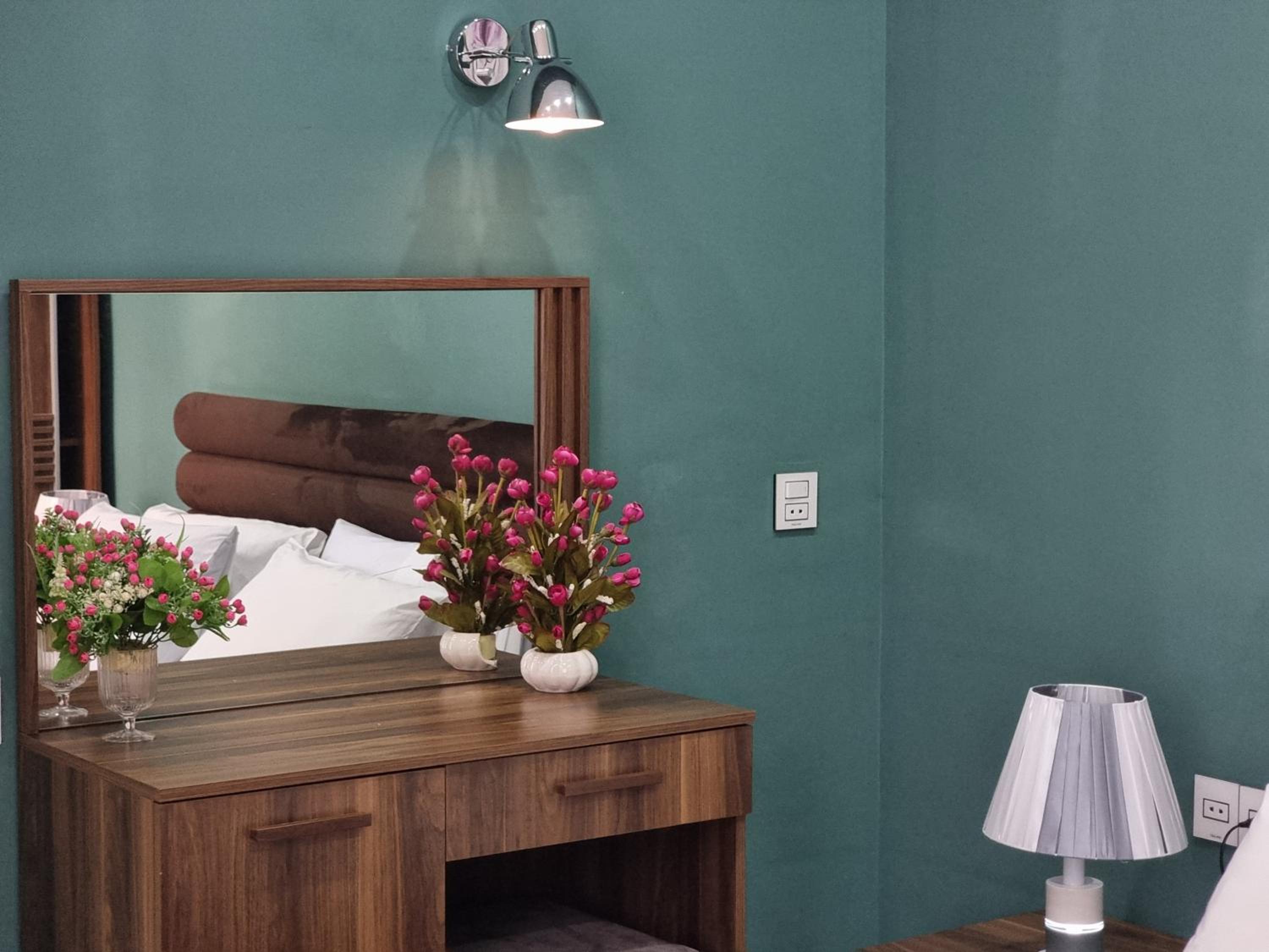 Nizami Mall apartment