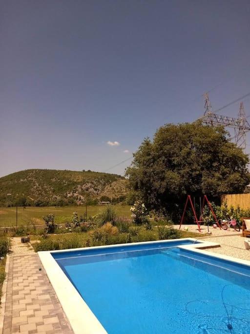 Villa Sunshine