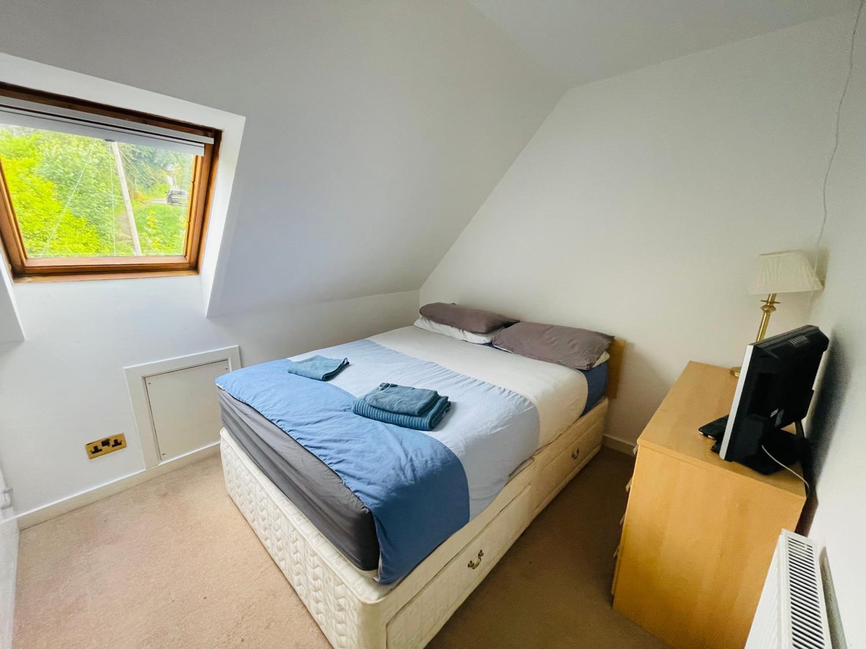 Aldourie Guest House