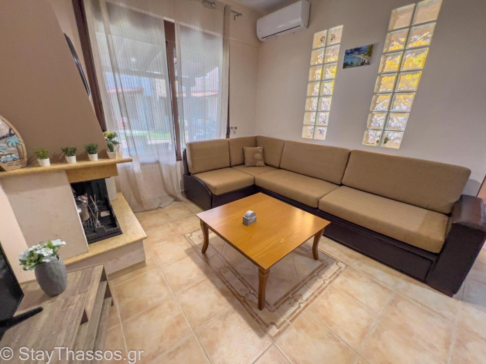 Andreadis Maisonette