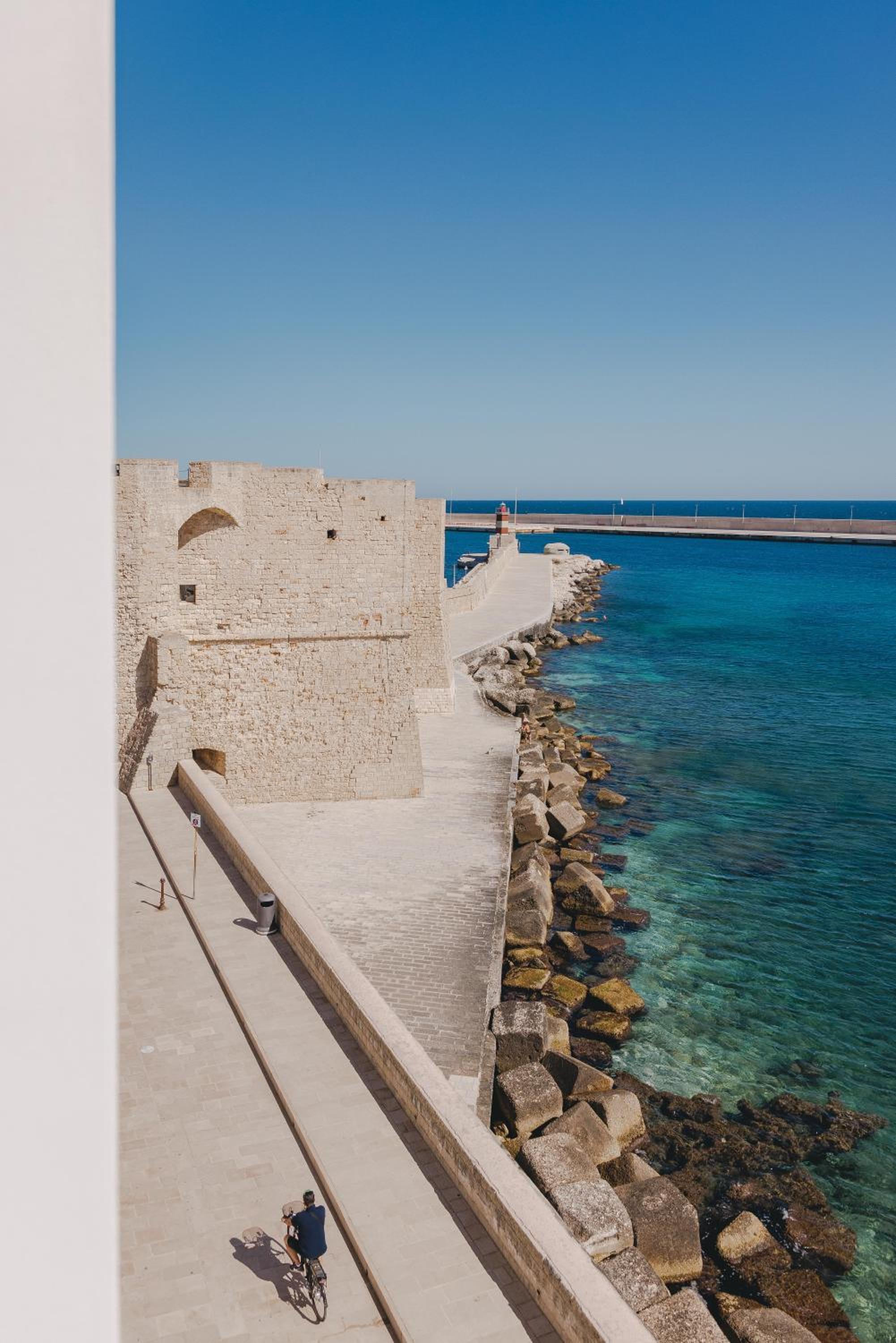 Santa Maria 24
