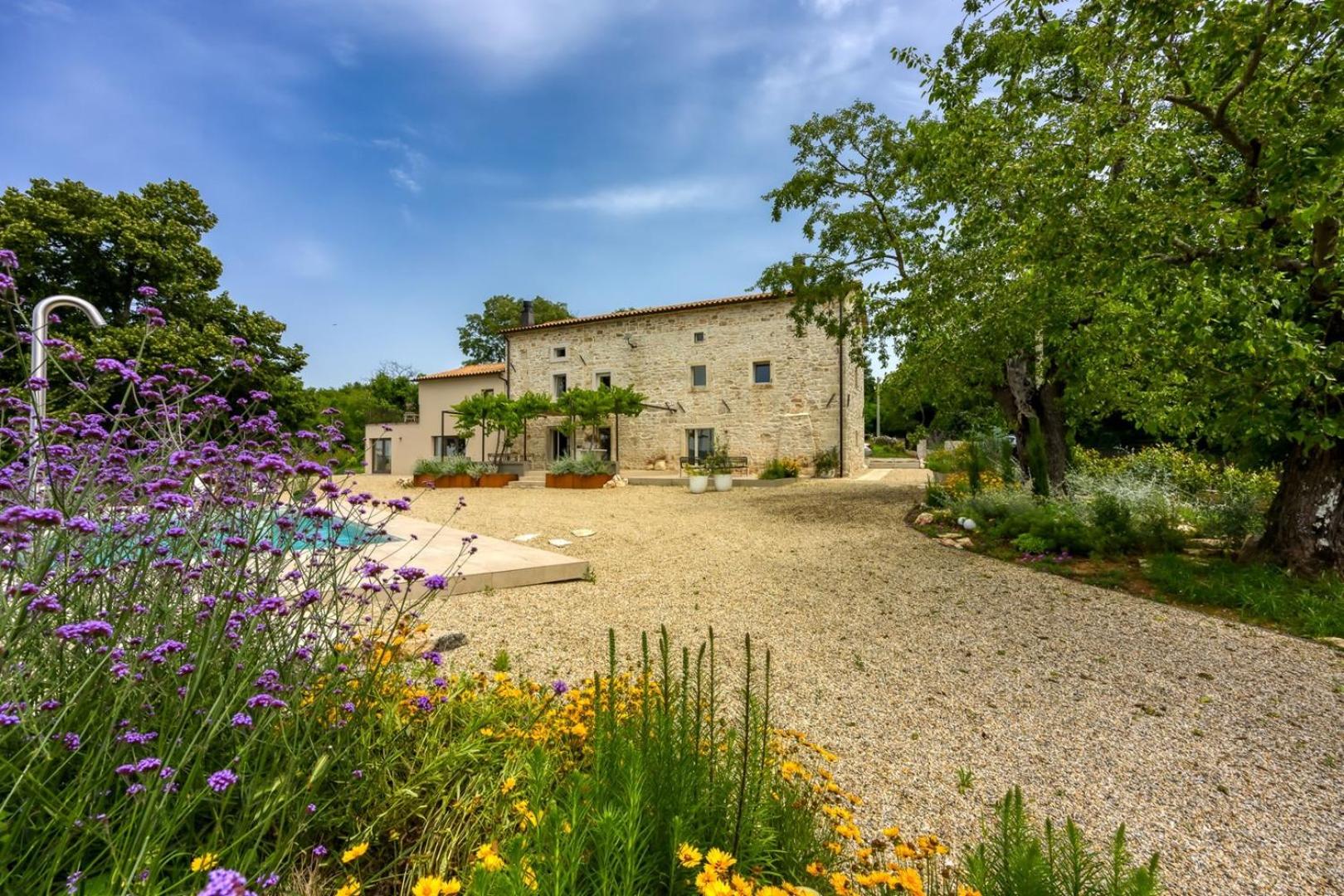 Villa Batalini