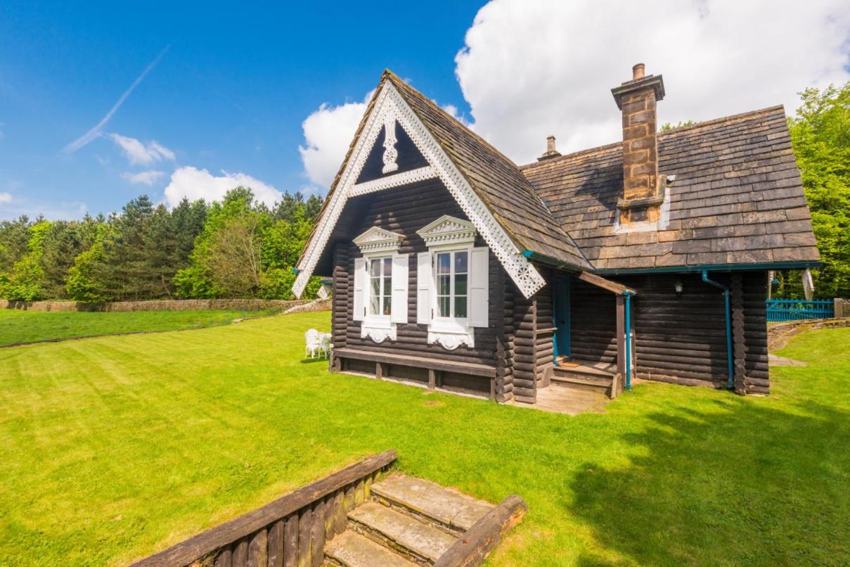 Russian Cottage Chatsworth Estate