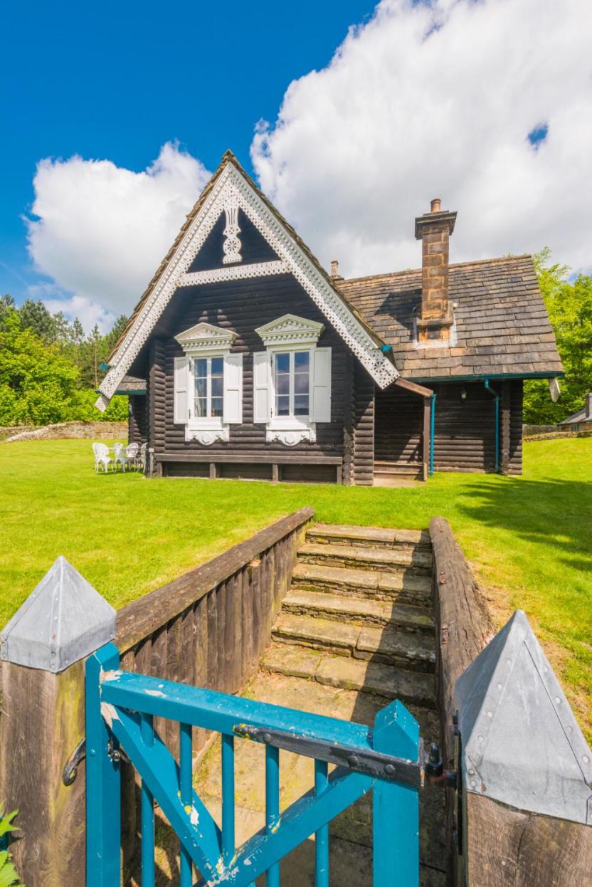 Russian Cottage Chatsworth Estate