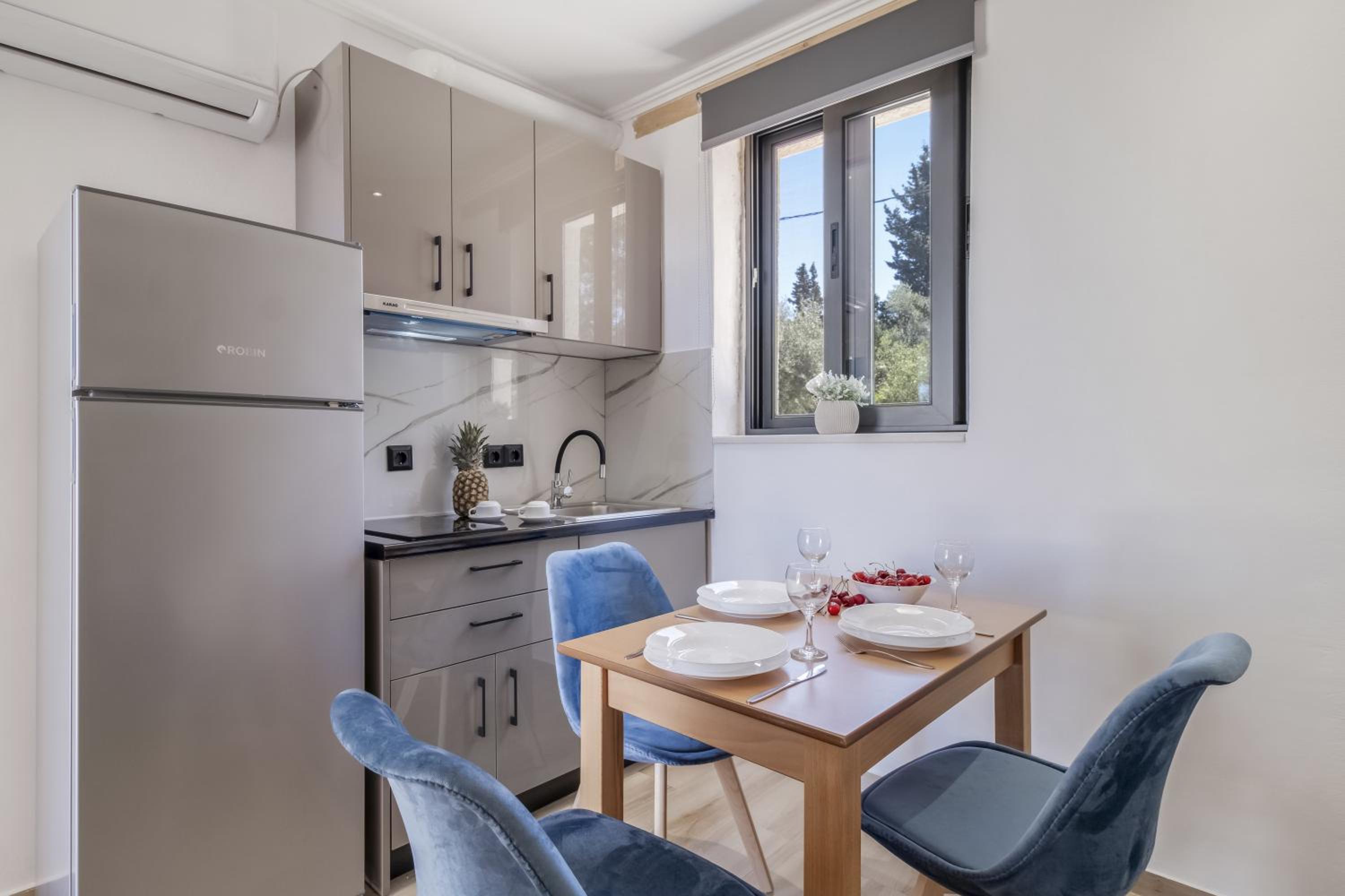 Groundfloor Studio 2 photo 2