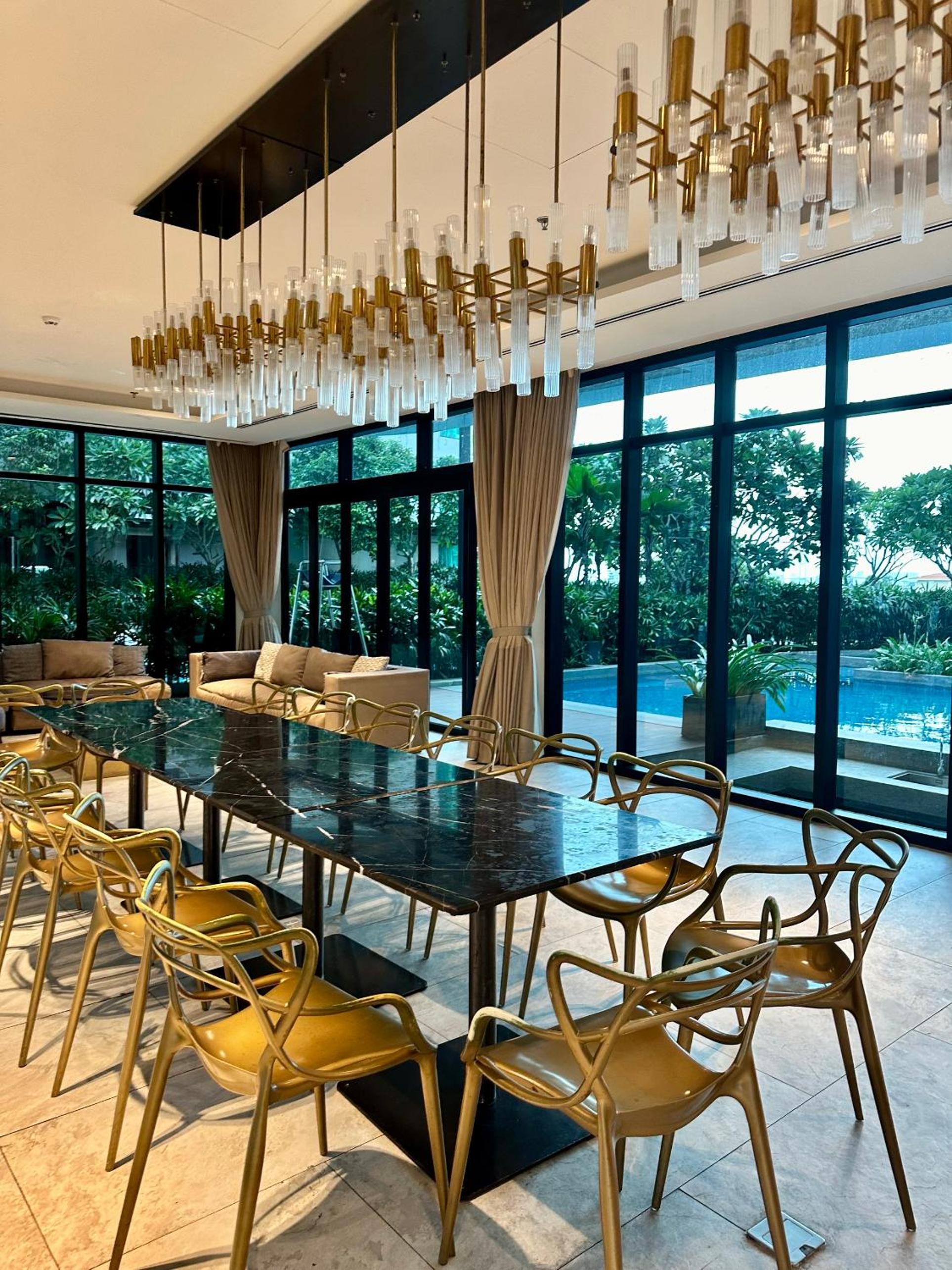 Feliz Luxurry Duplex Apartment Saigon