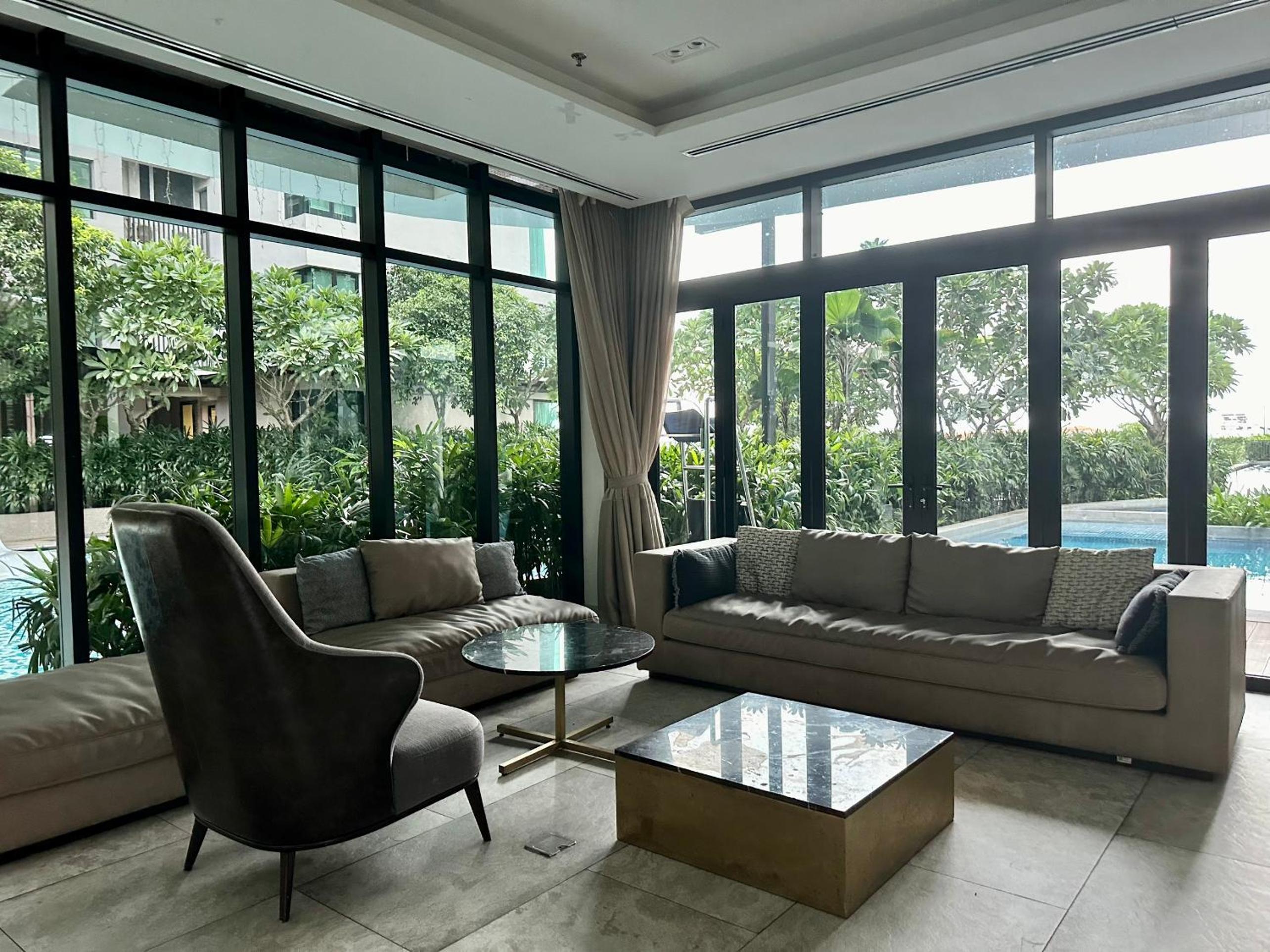 Feliz Luxurry Duplex Apartment Saigon