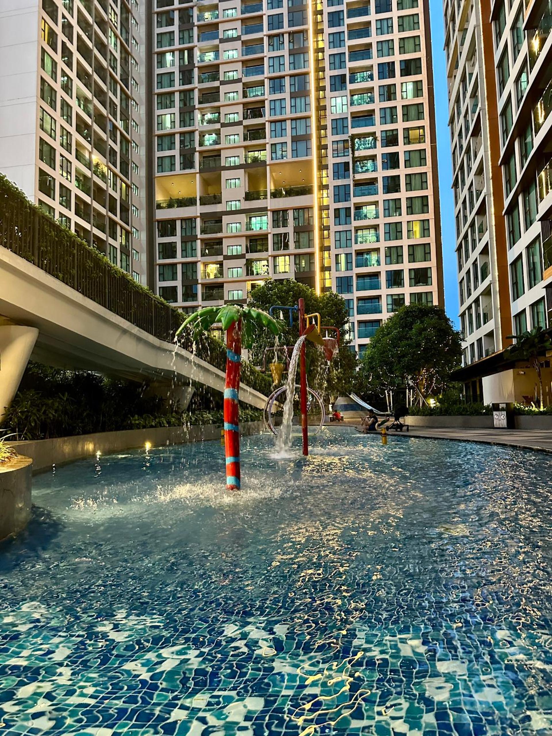 Feliz Luxurry Duplex Apartment Saigon