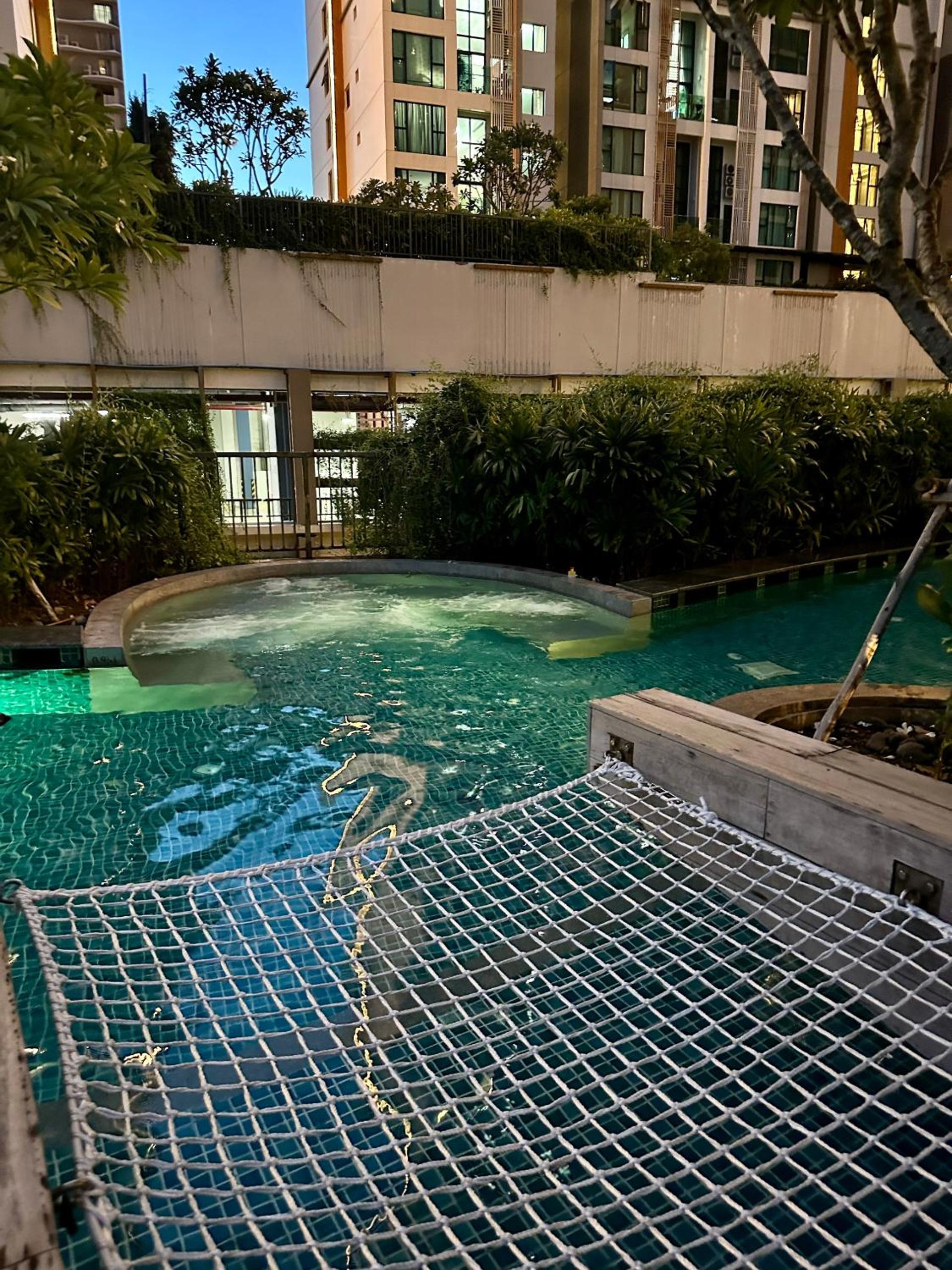 Feliz Luxurry Duplex Apartment Saigon
