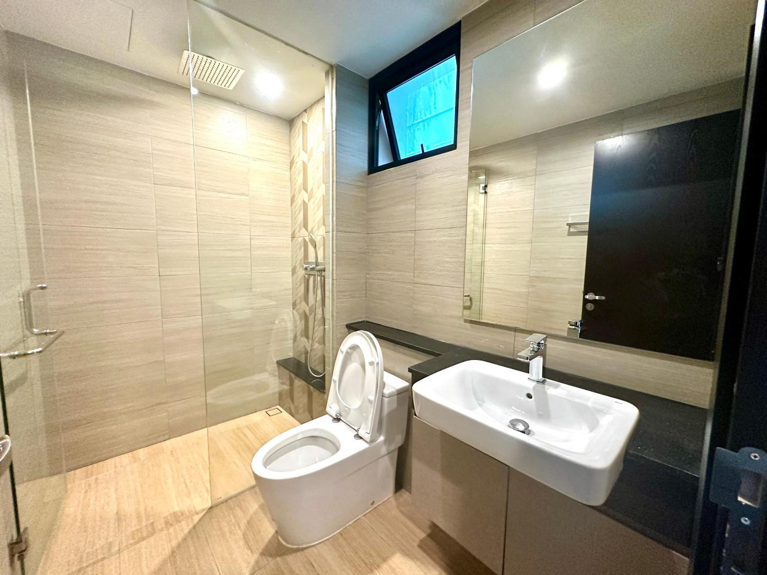 Feliz Luxurry Duplex Apartment Saigon