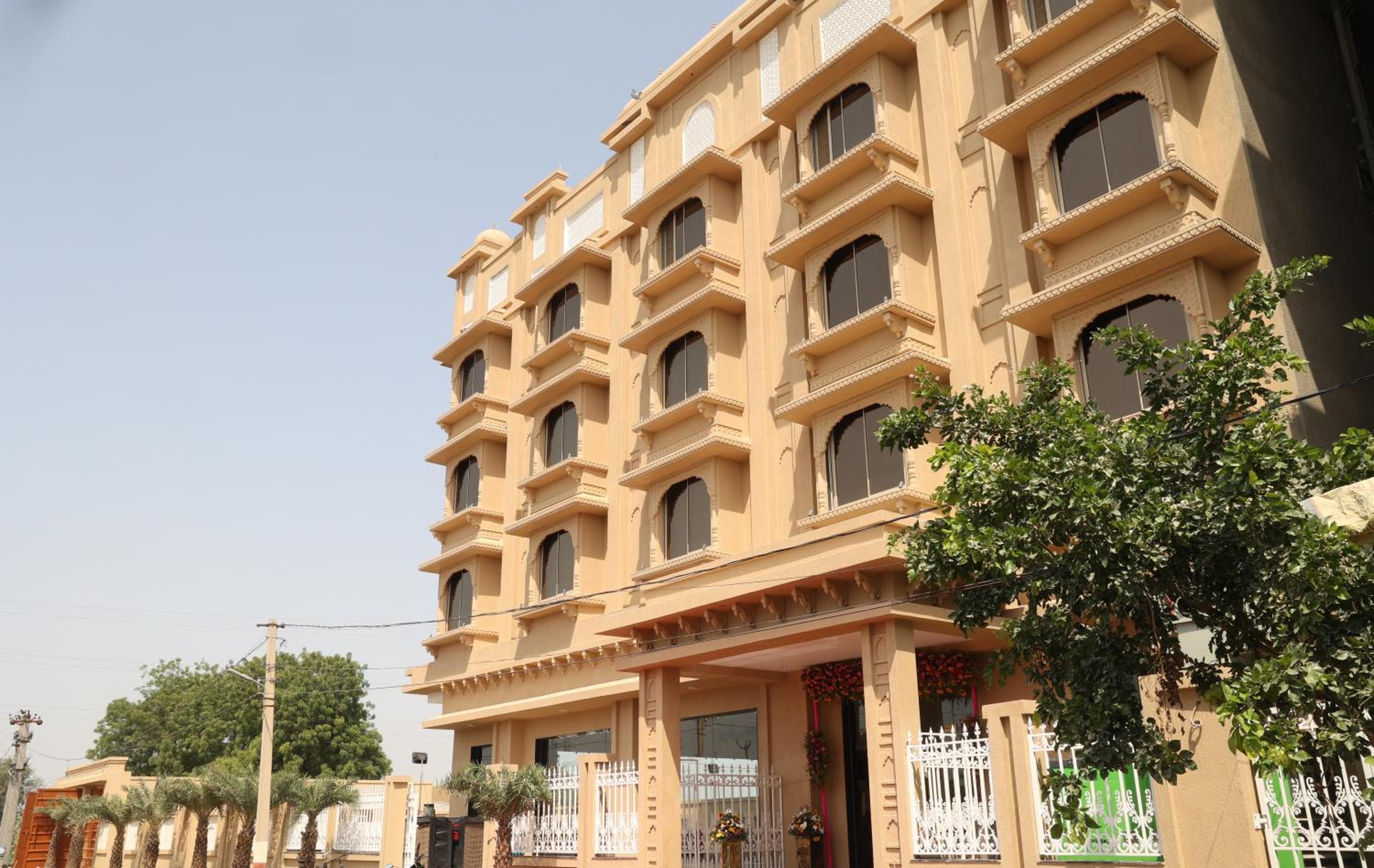 PACHRANGA RESORT