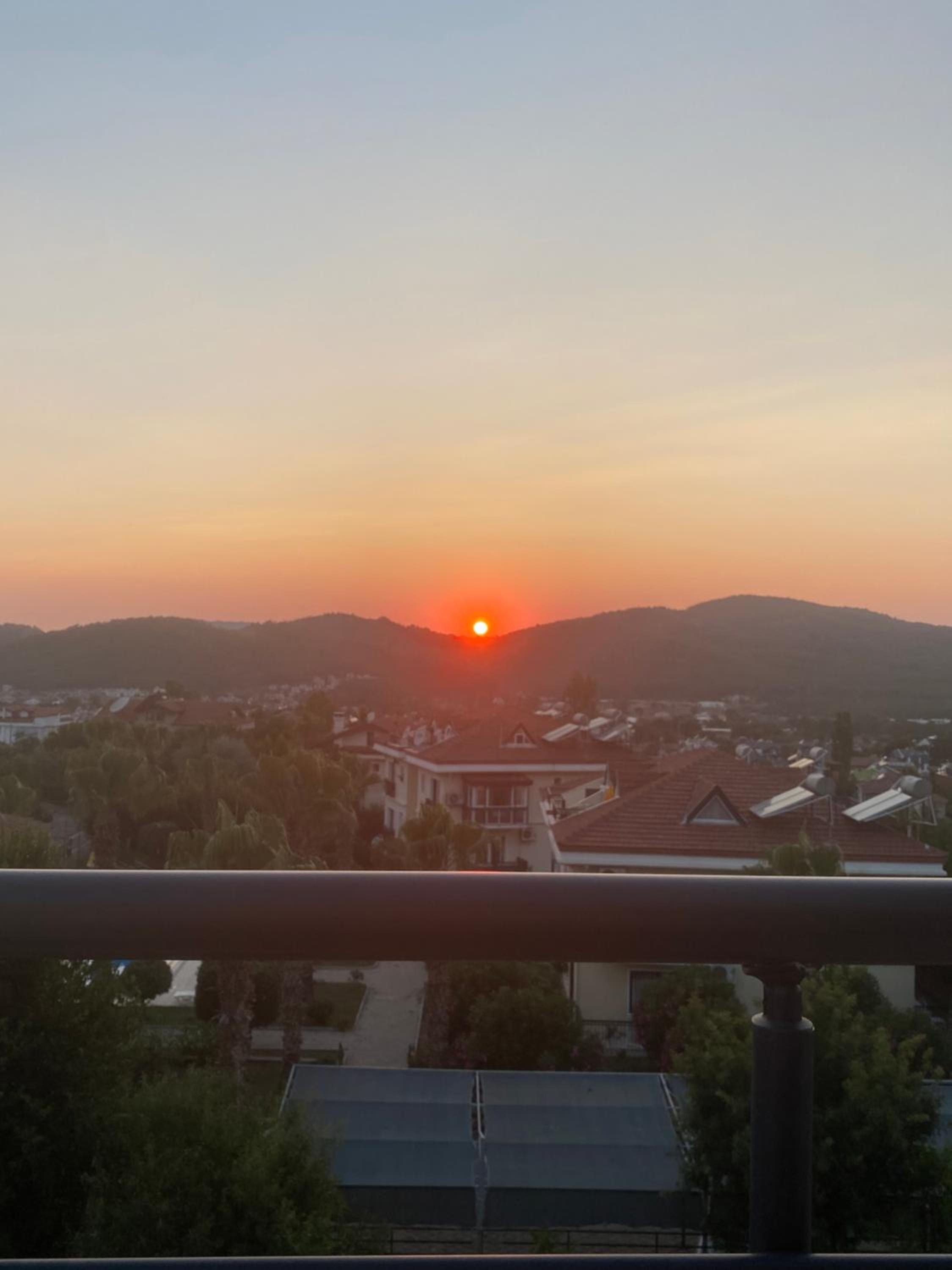 Ege Aparts