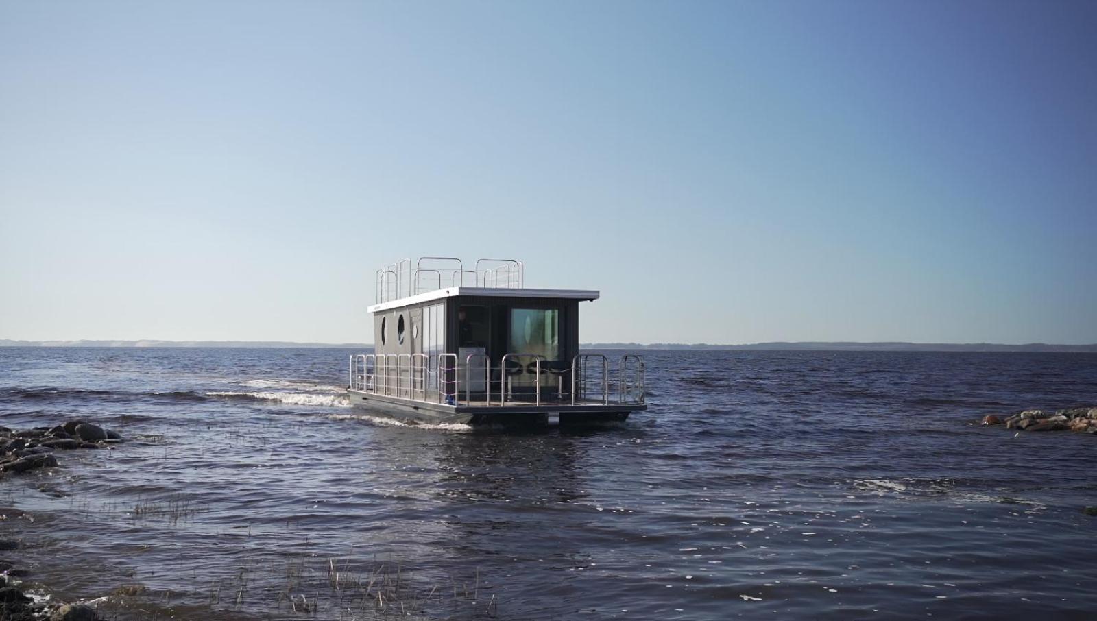Svencele Boats laivai-namai kuriems nereikia laivavedžio teisių view 5