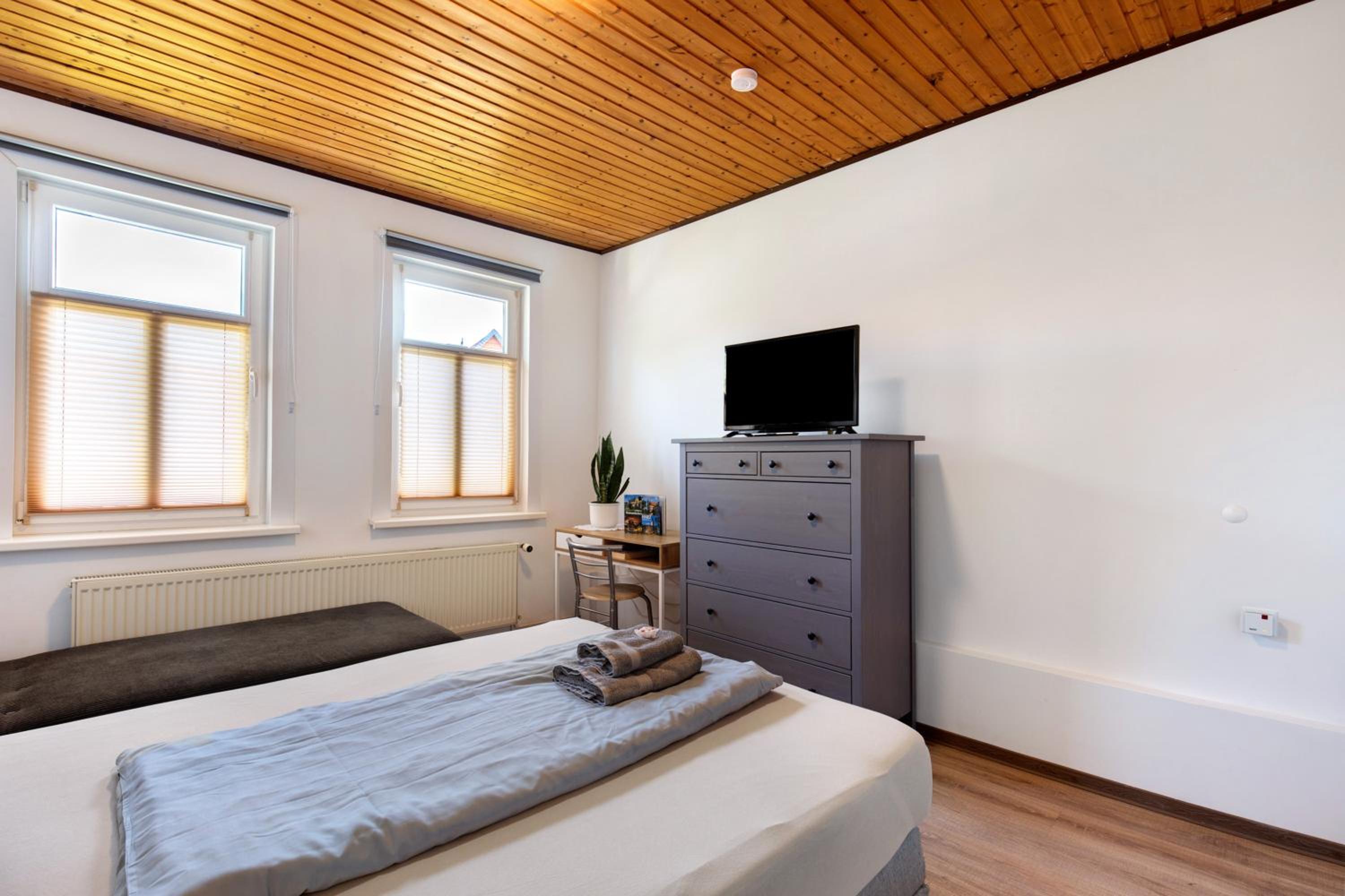 Kastanienallee 43