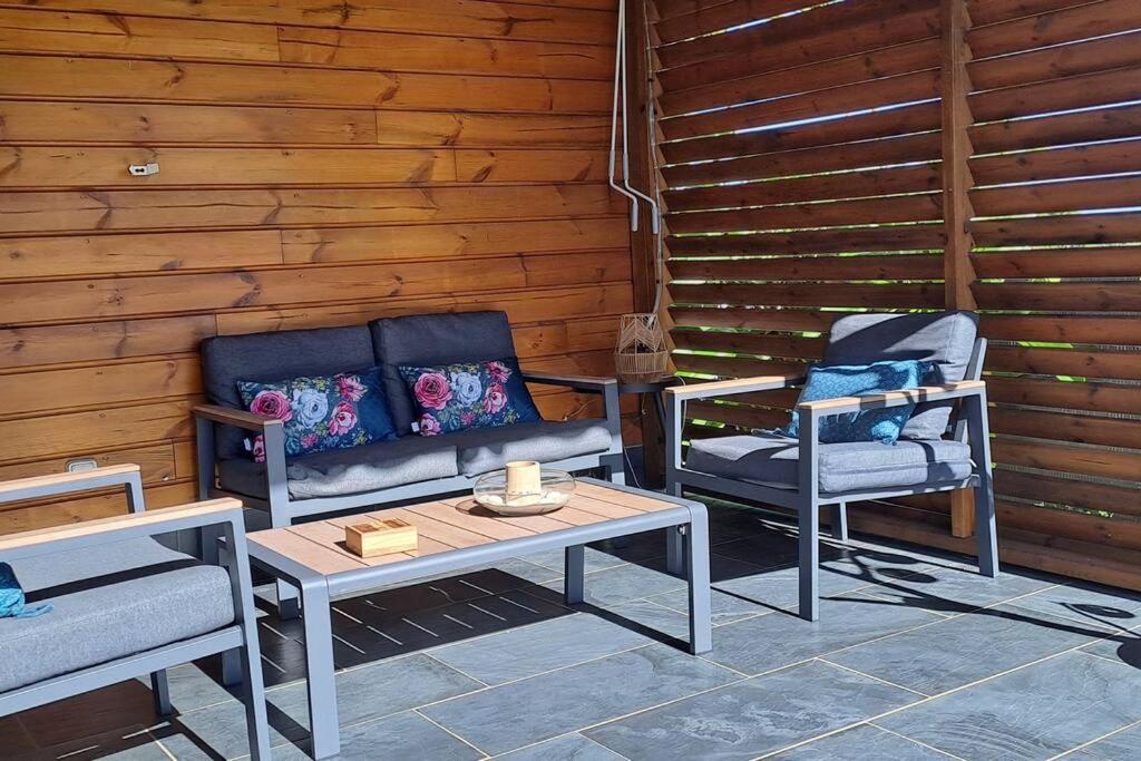 Bungalow Le Manguier Duzer view 2