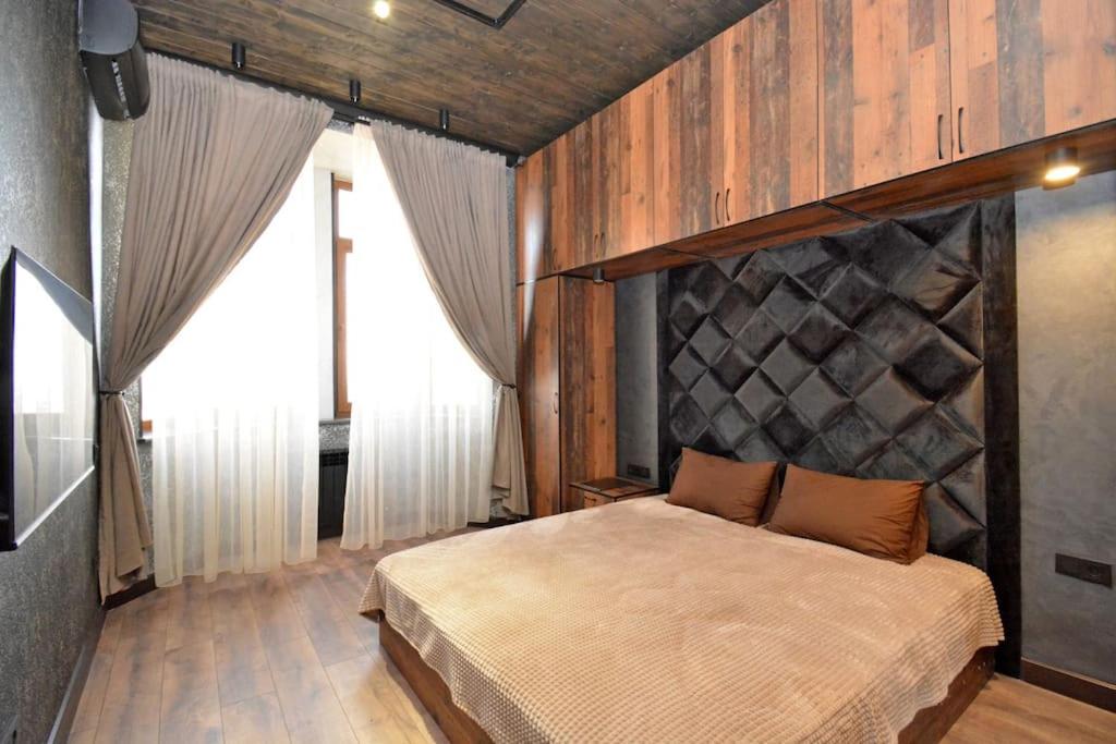 Luxury City Apartment