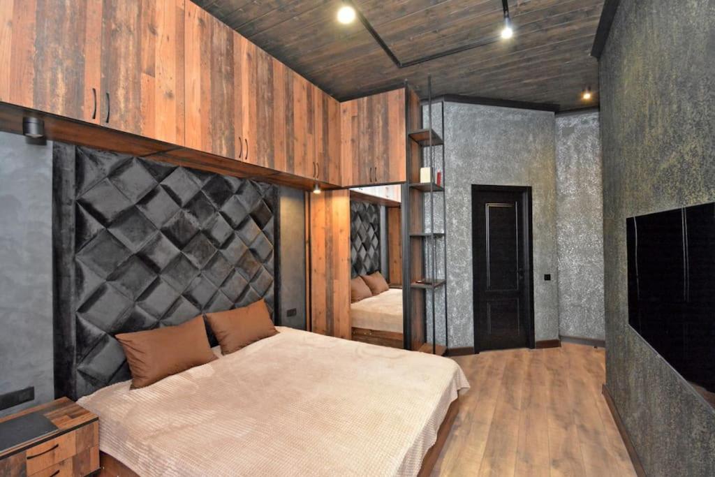 Luxury City Apartment
