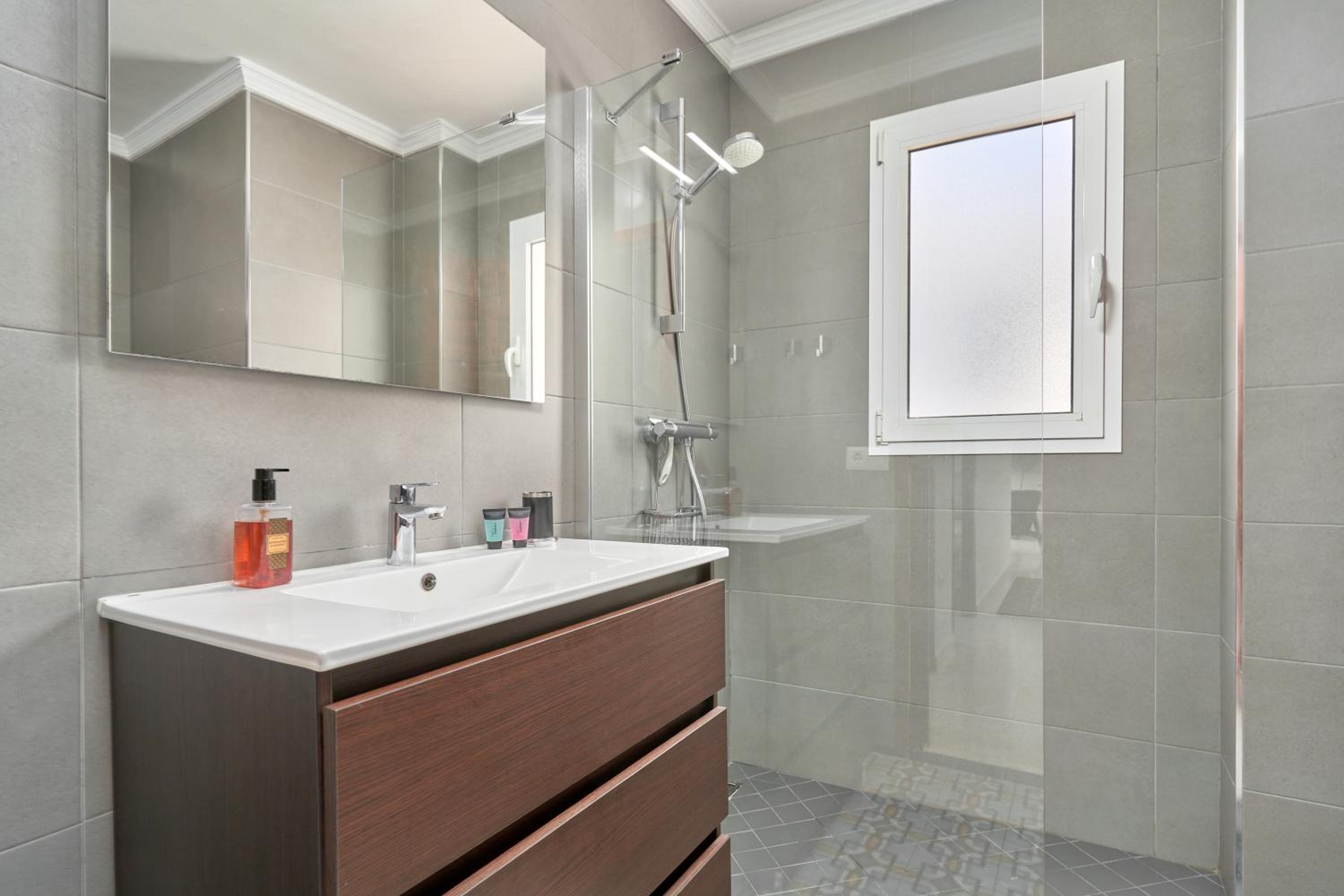 Modern Sea View Apartment Nerja