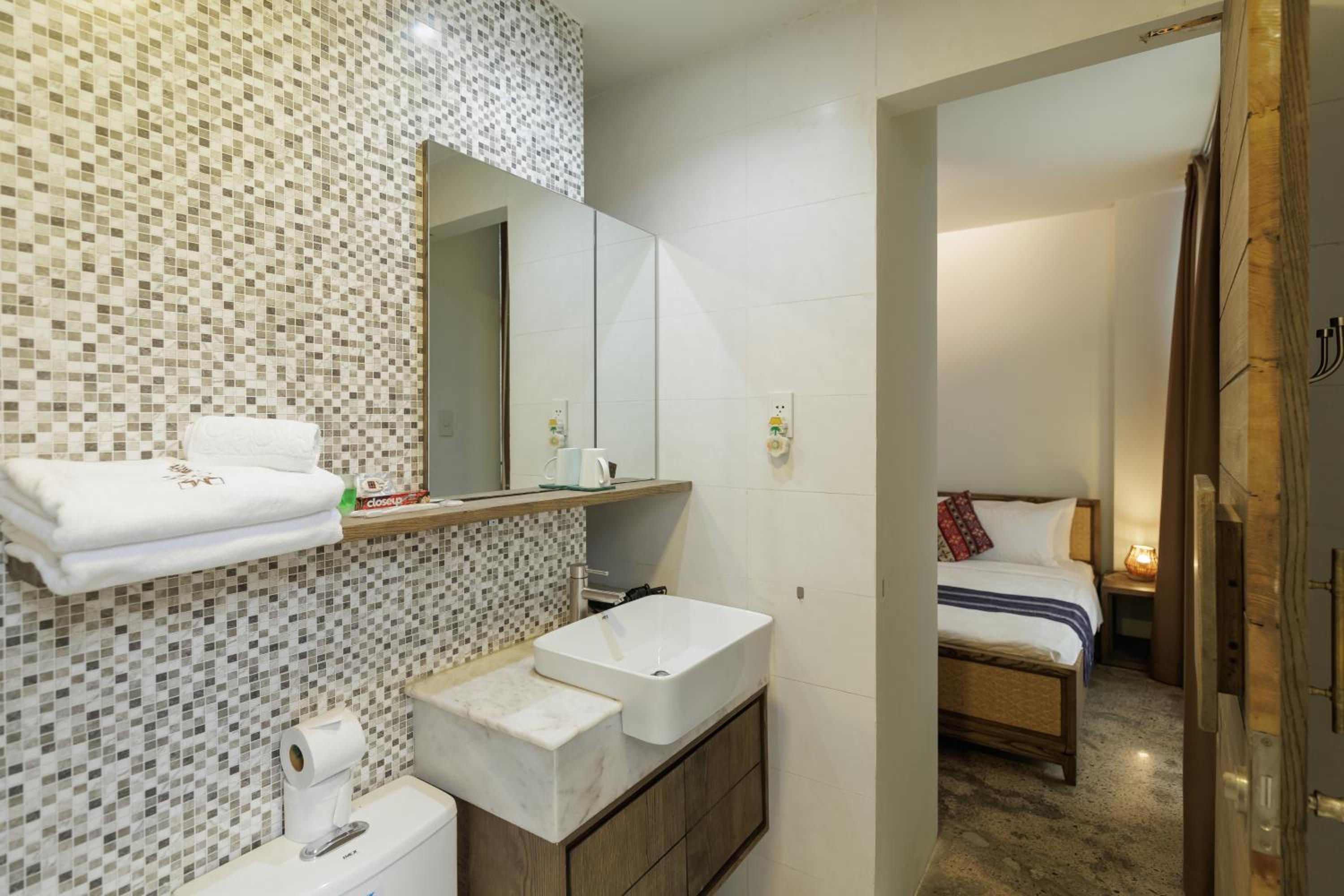 VIETLIFE Hotel & Apartment - Free Cinema