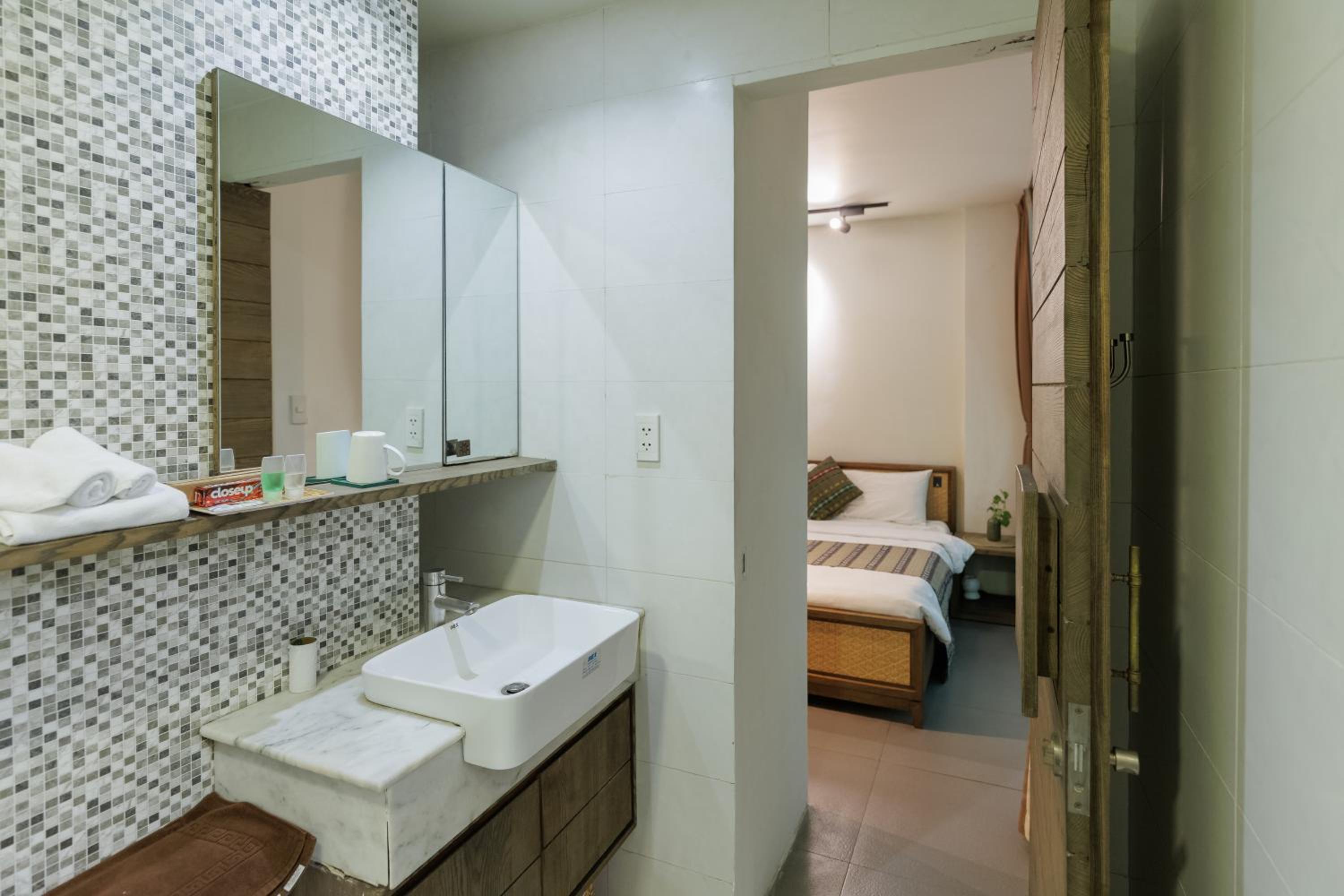 VIETLIFE Hotel & Apartment - Free Cinema
