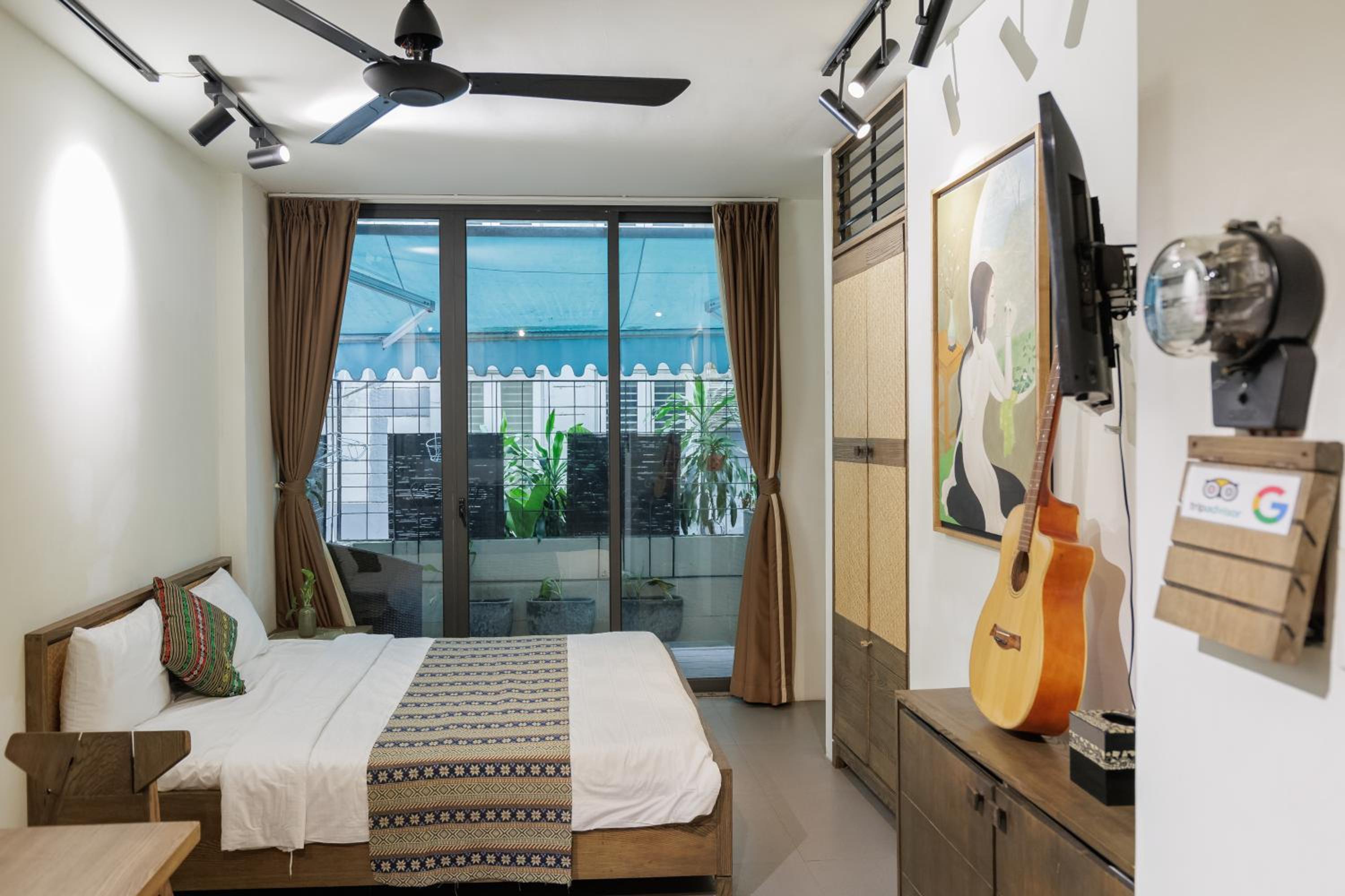 VIETLIFE Hotel & Apartment - Free Cinema