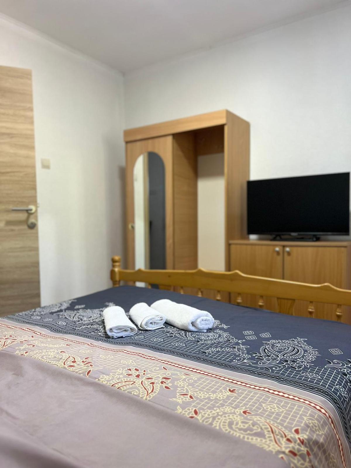 Villa Bubanja with shared pool