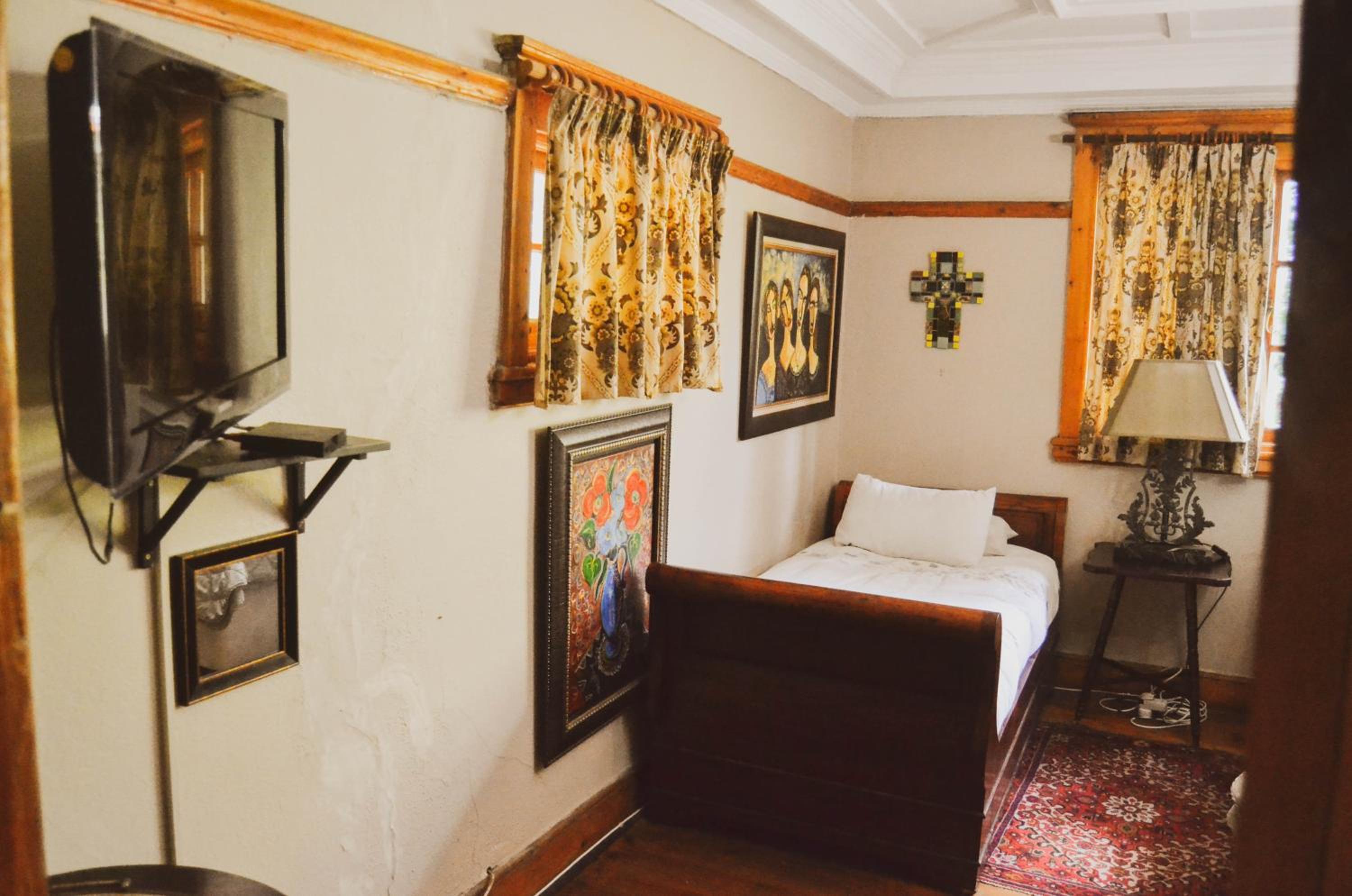 Pandora's guesthouse