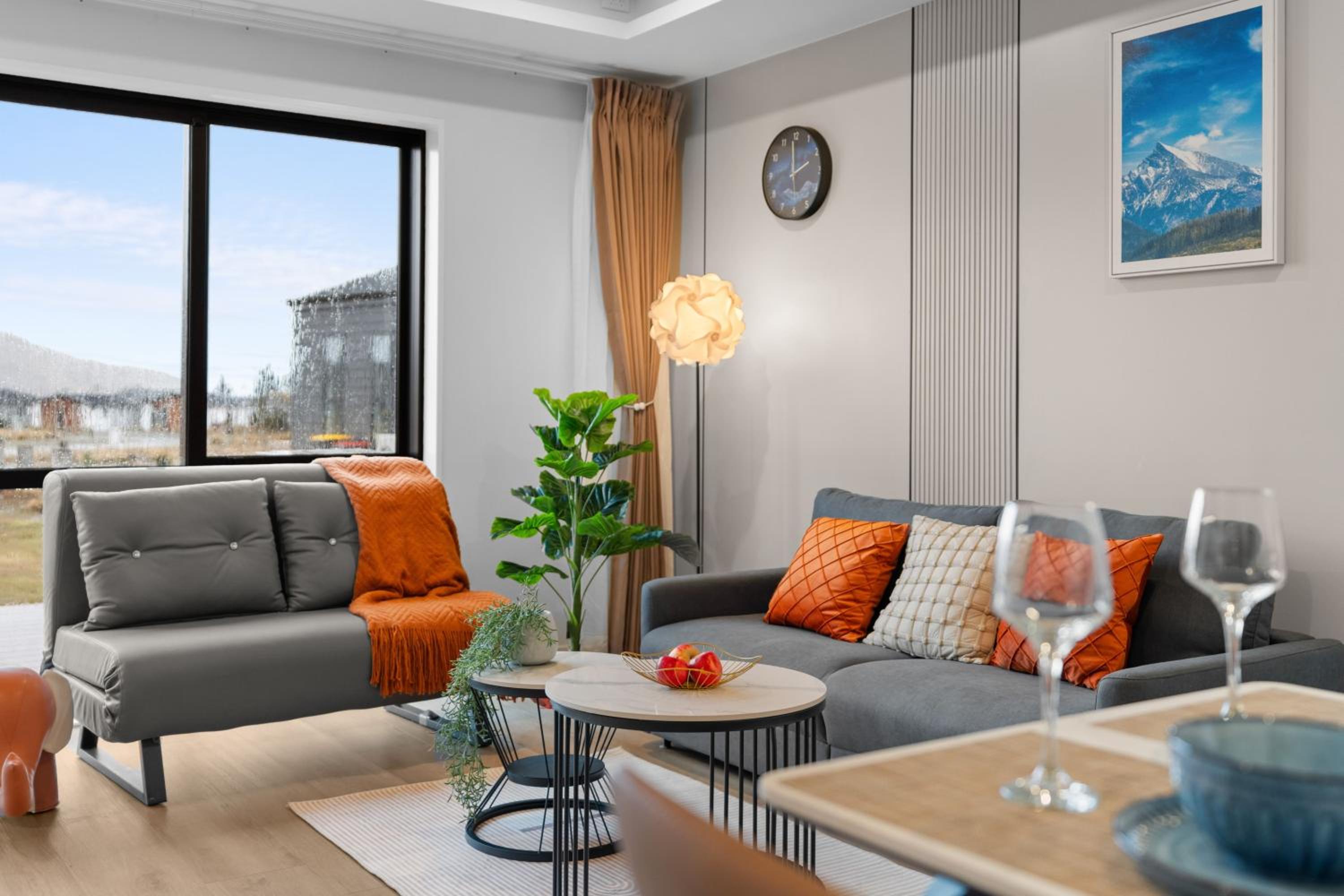 Sunshine Suites