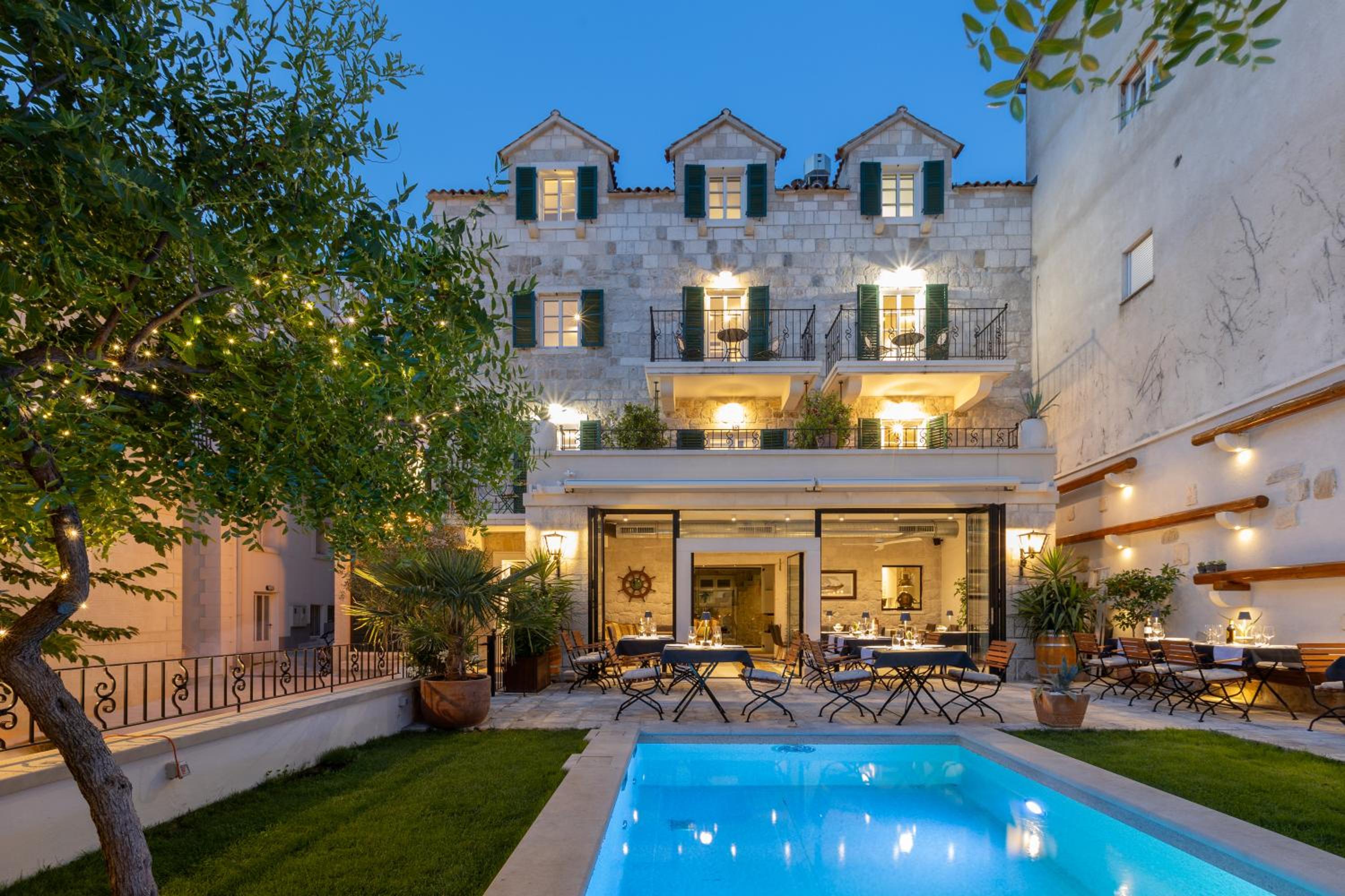 Casa Columba - Adults Only 4 Star Boutique Hotel with Outdoor Pool & Private Garden view 5