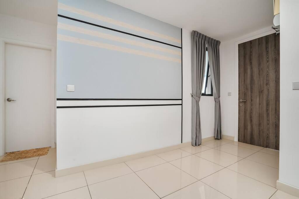Sleek 3BR Suites Near TRX By Rumabnb