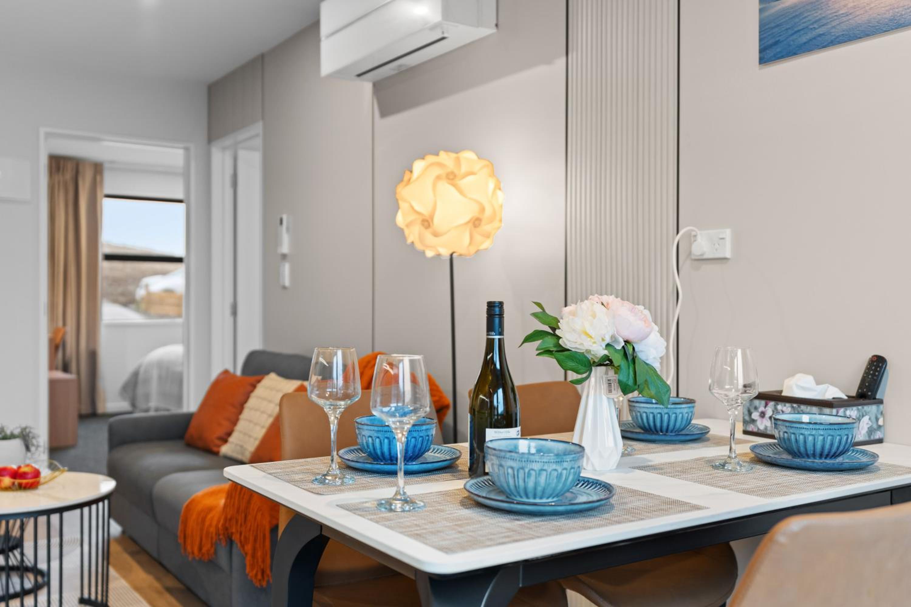 Sunshine Suites