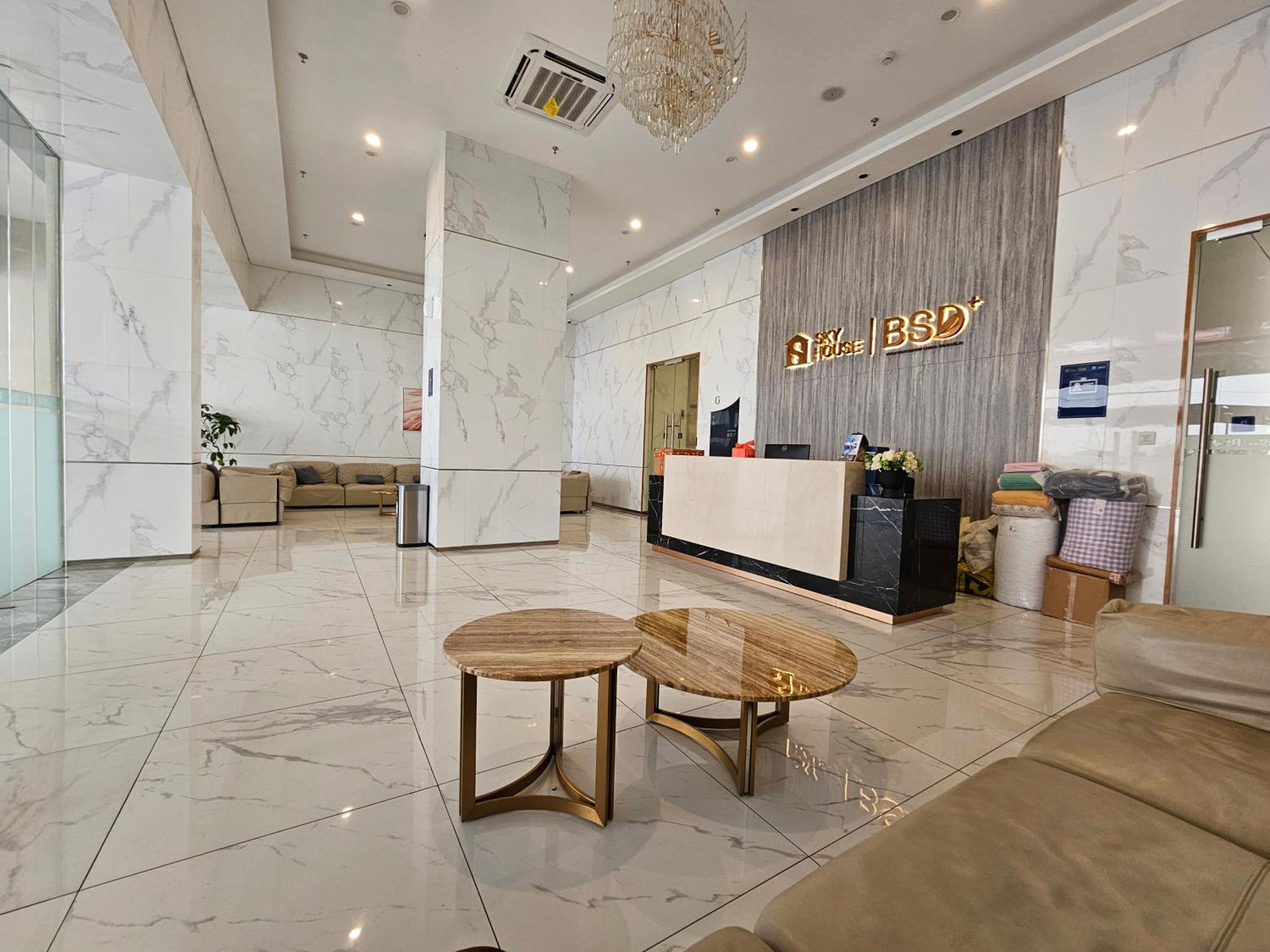 Sky House BSD Apartemen T.Duxton