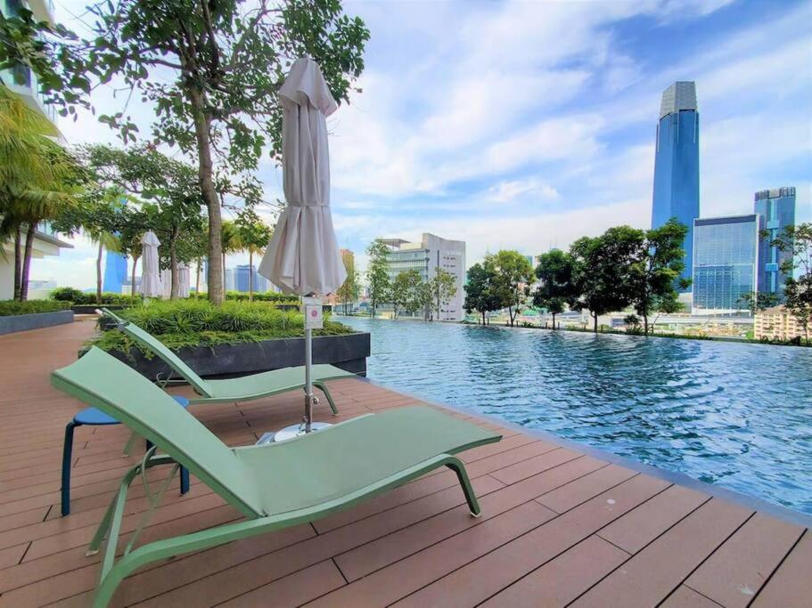 2Bedroom near TRX By RumaBnb