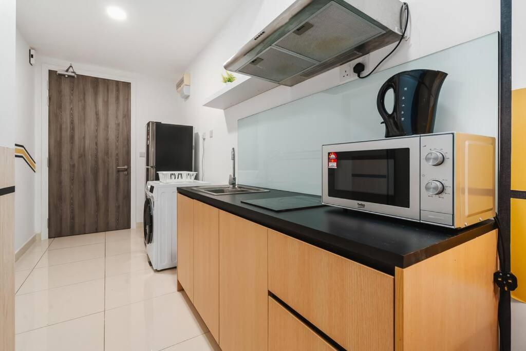 2Bedroom near TRX By RumaBnb