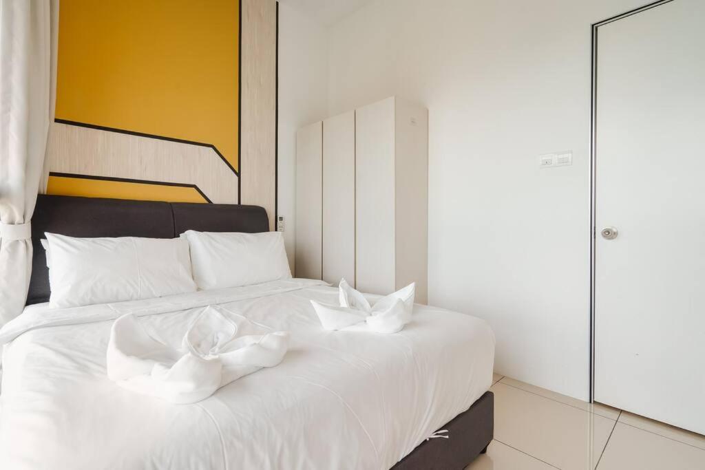 2Bedroom near TRX By RumaBnb