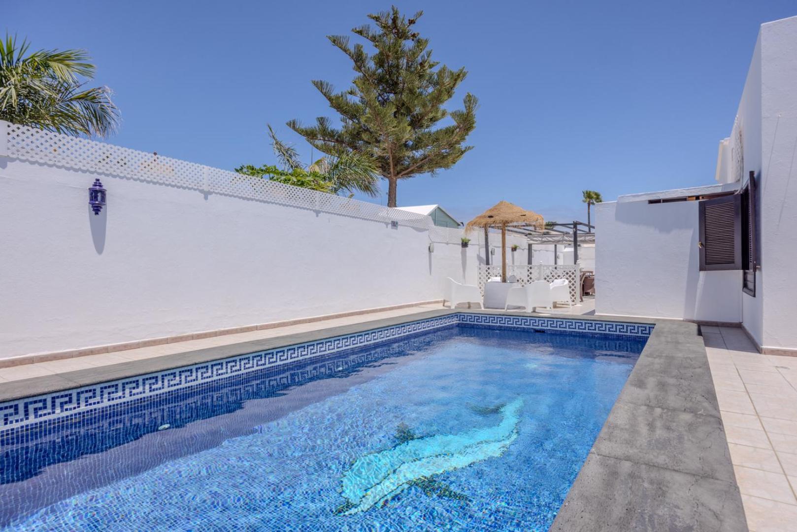 Villa Victoria just 150 metres from Playa Bastian Costa Teguise