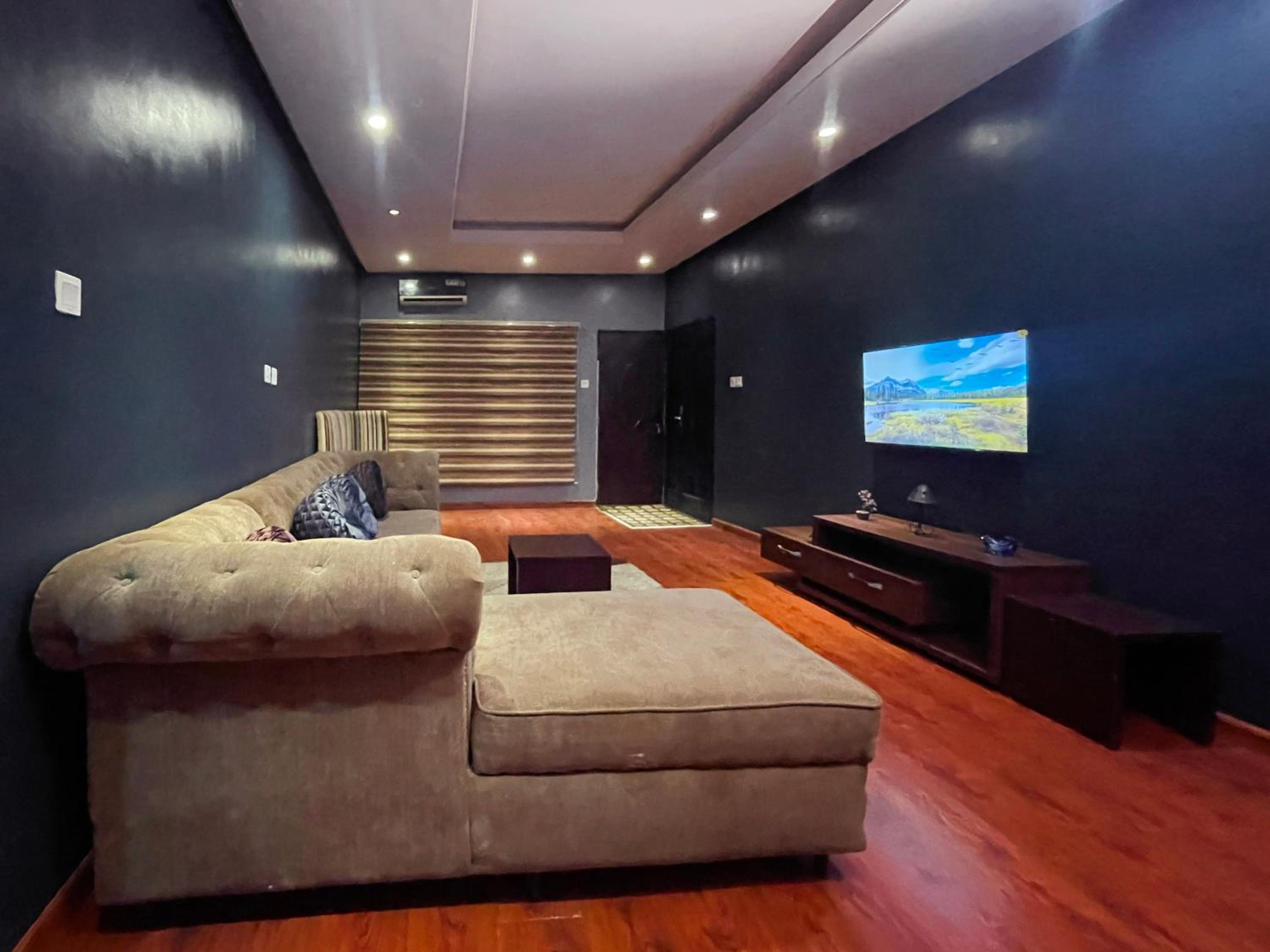 Heosh Apartment