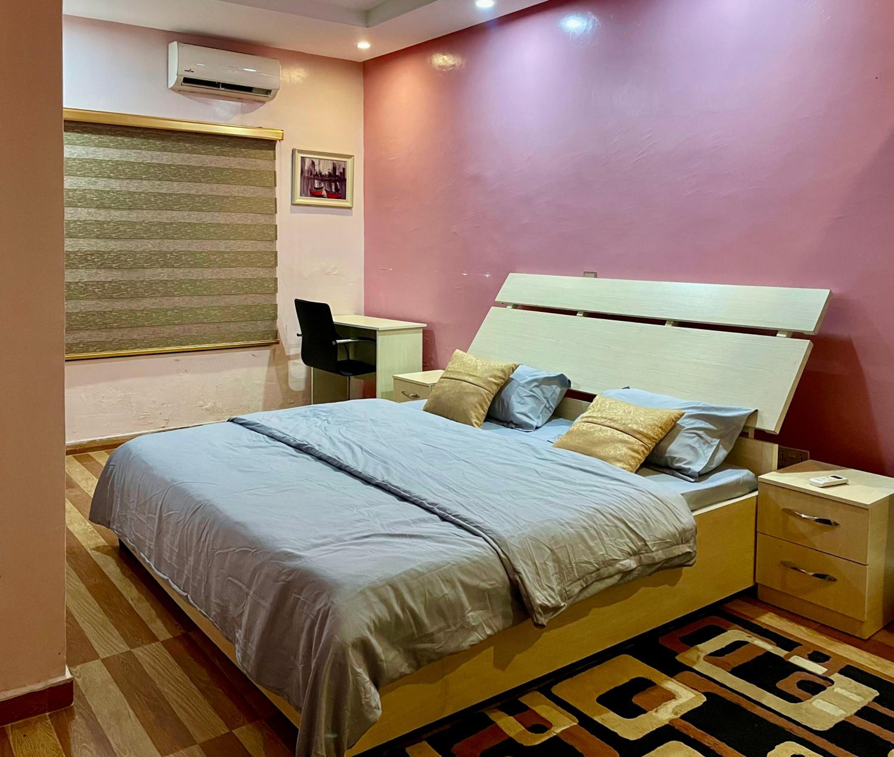 Heosh Apartment